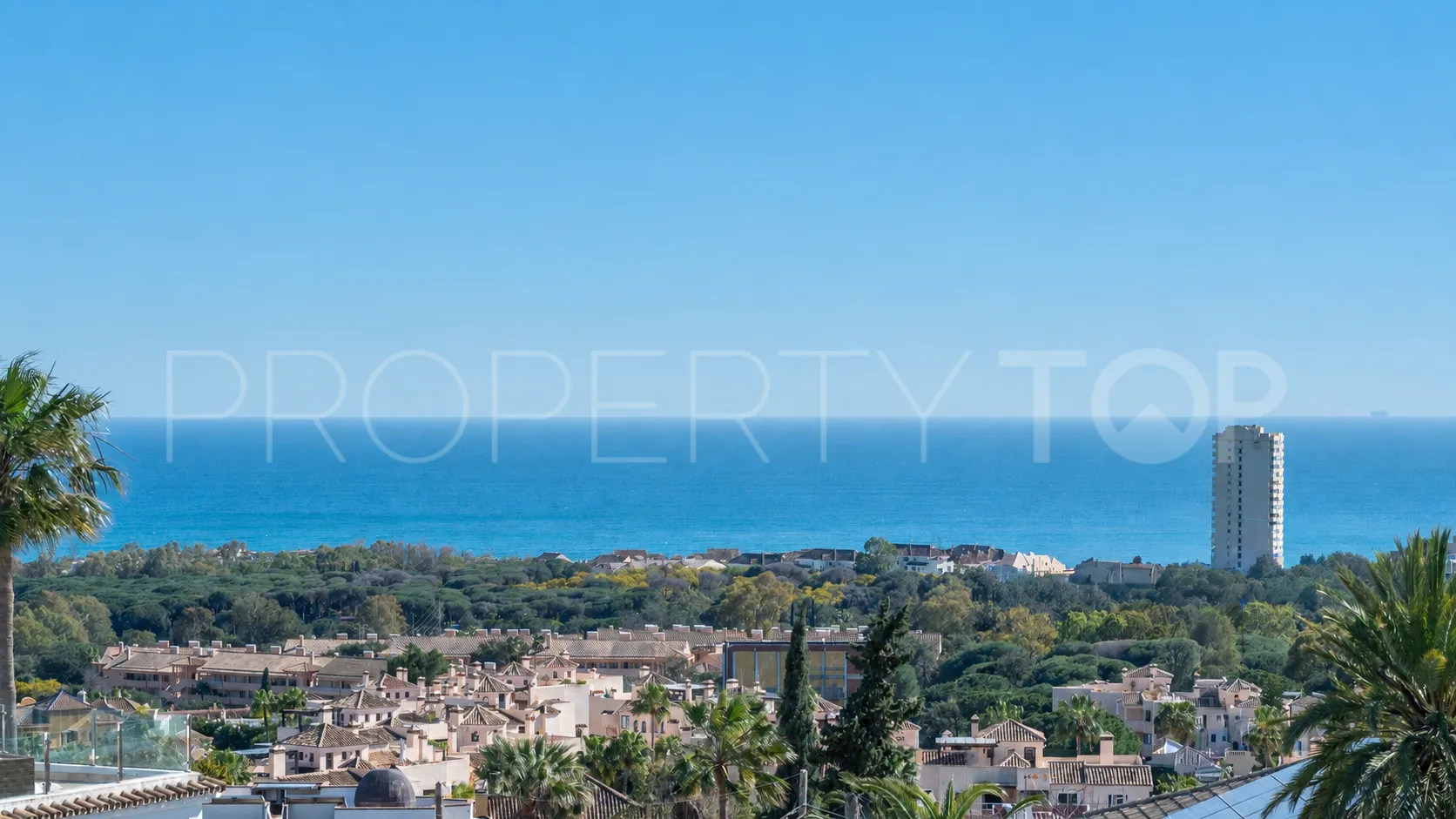 For sale villa in Elviria