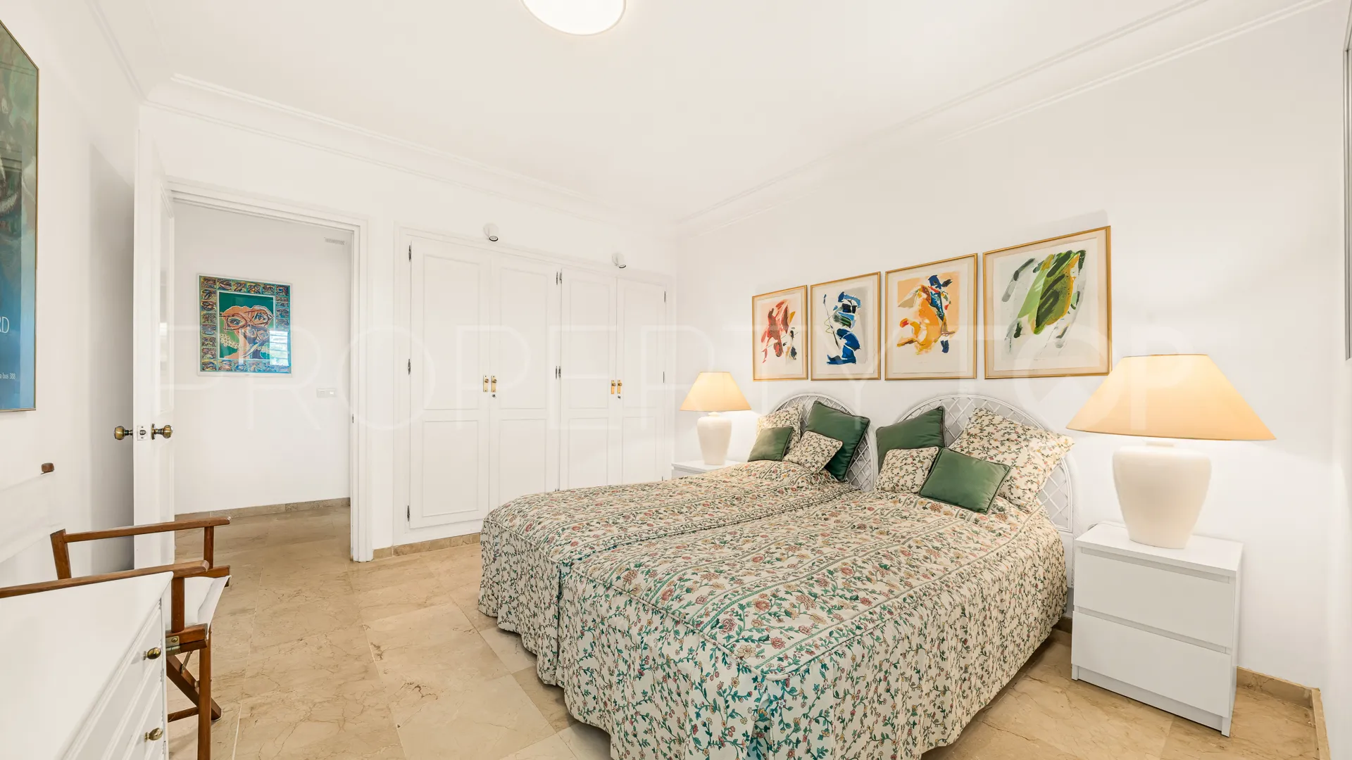 Apartamento en venta con 2 dormitorios en Guadalmina Alta