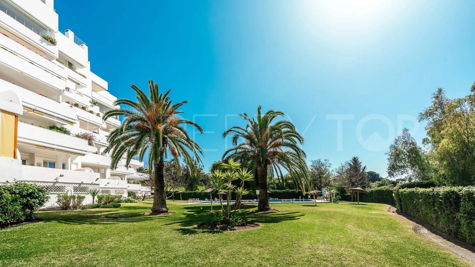 Apartamento en venta con 2 dormitorios en Guadalmina Alta