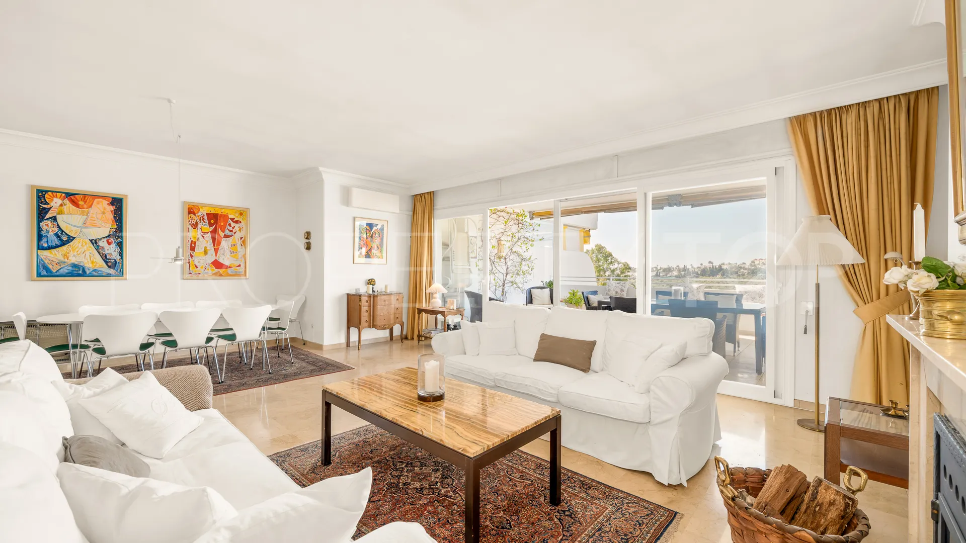 Apartamento en venta con 2 dormitorios en Guadalmina Alta