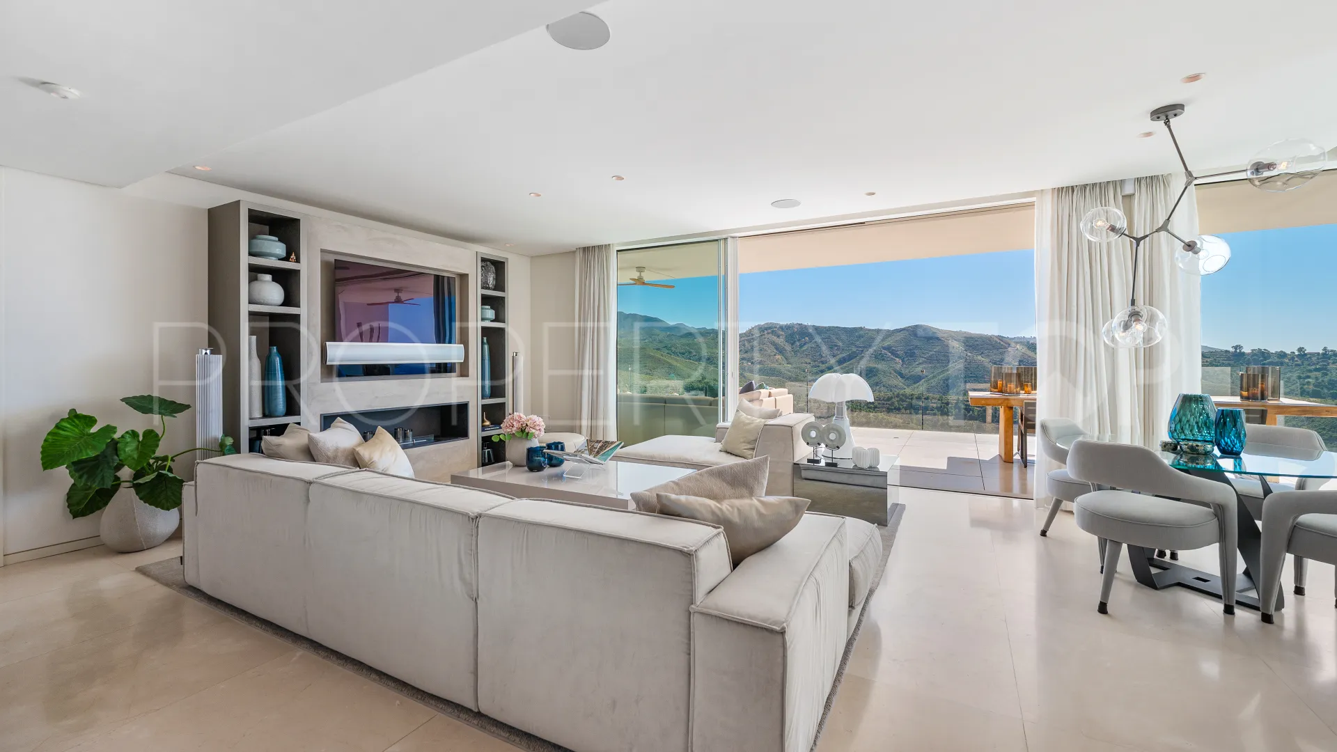 Comprar apartamento con 3 dormitorios en Palo Alto