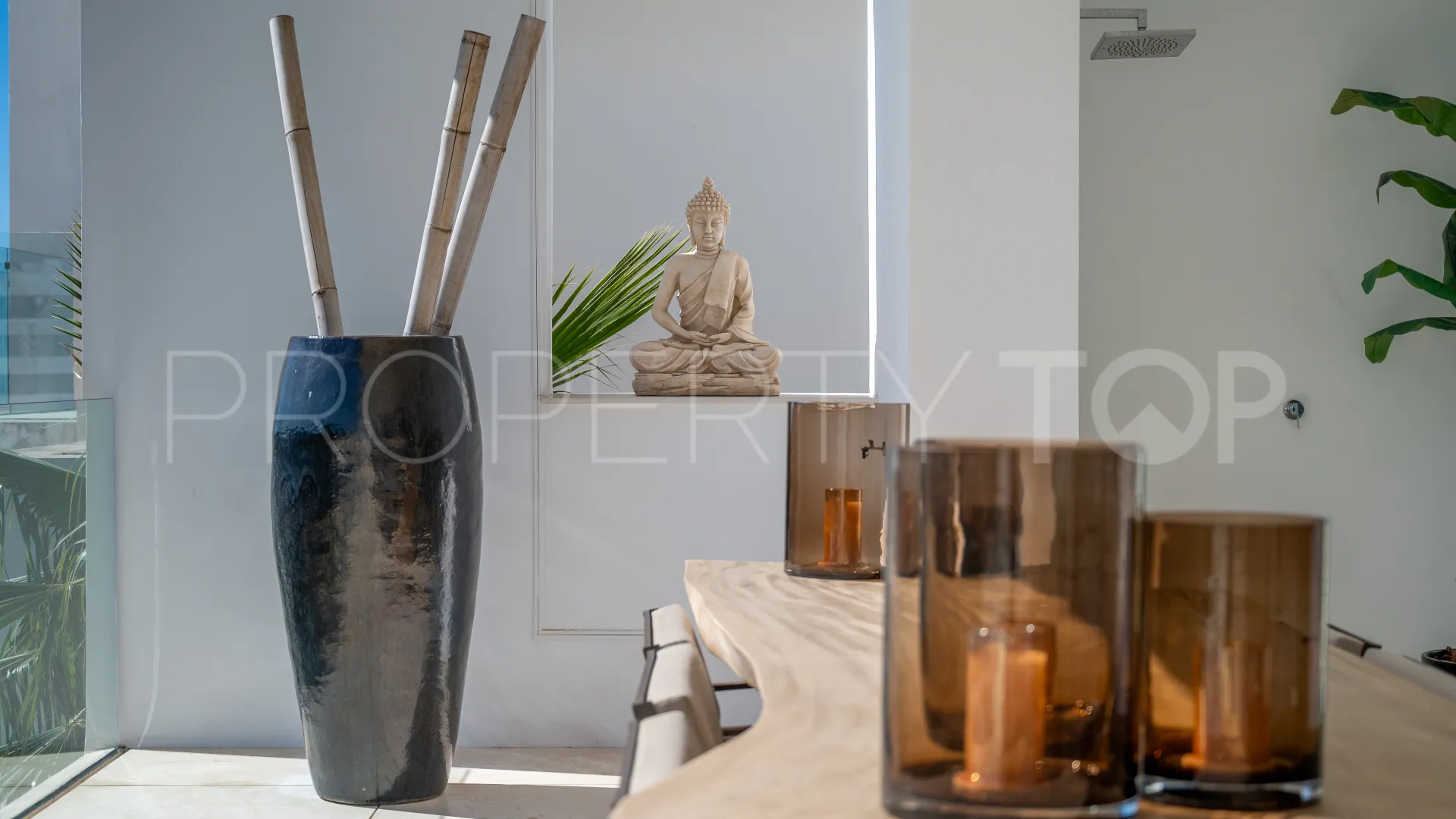 Comprar apartamento con 3 dormitorios en Palo Alto