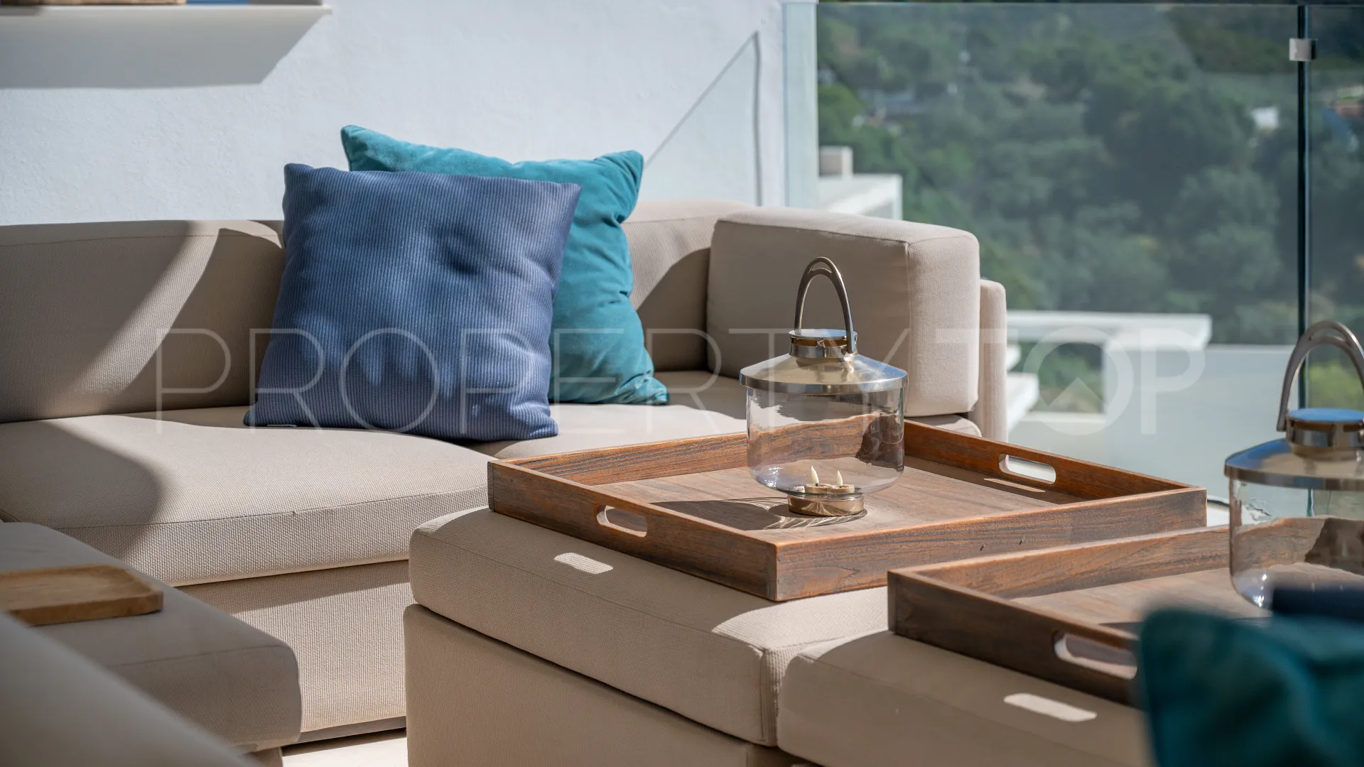Comprar apartamento con 3 dormitorios en Palo Alto