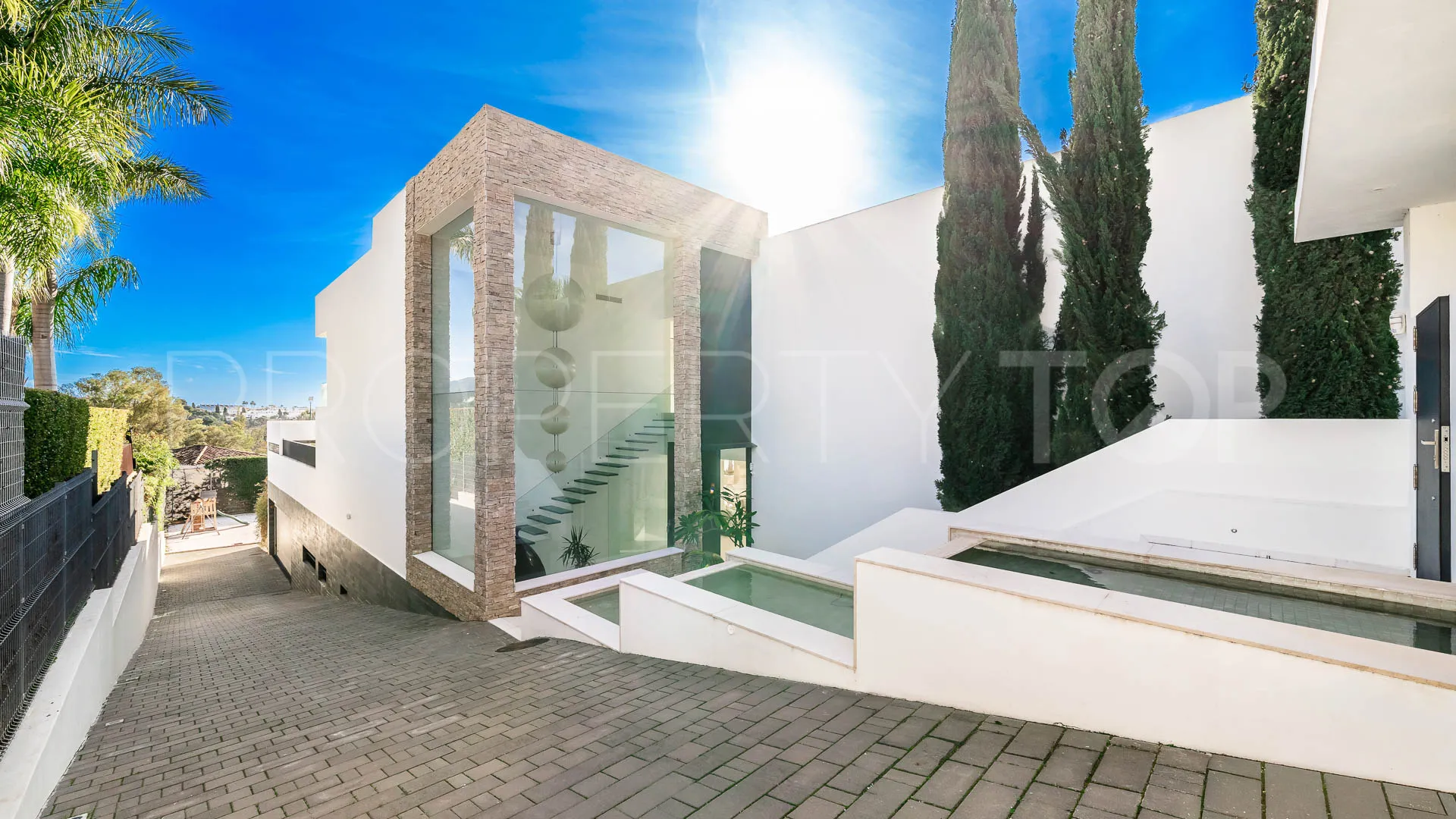 For sale La Cerquilla villa with 7 bedrooms