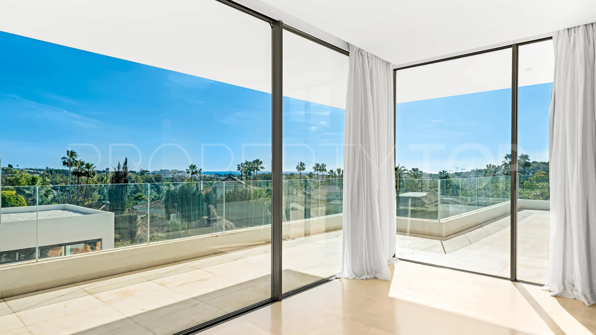 For sale La Cerquilla villa with 7 bedrooms