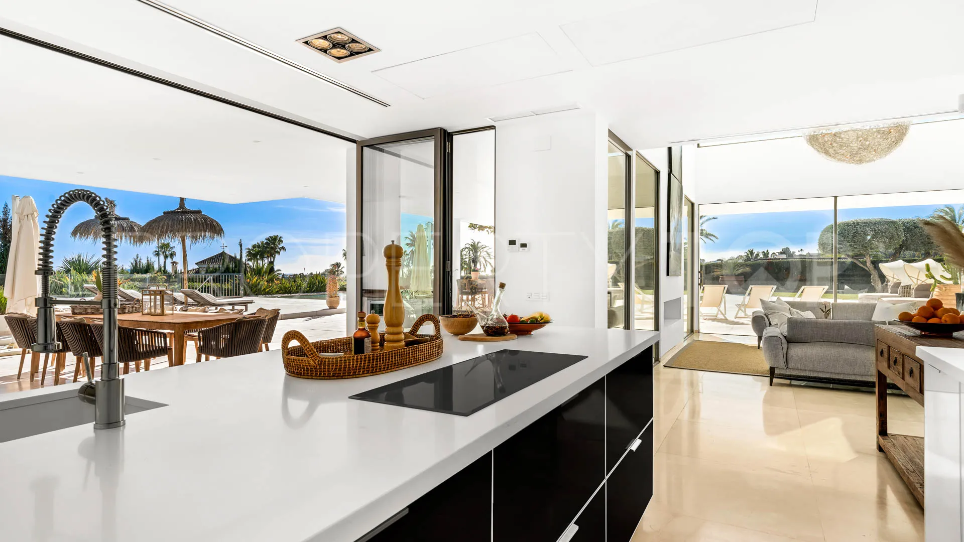 For sale La Cerquilla villa with 7 bedrooms