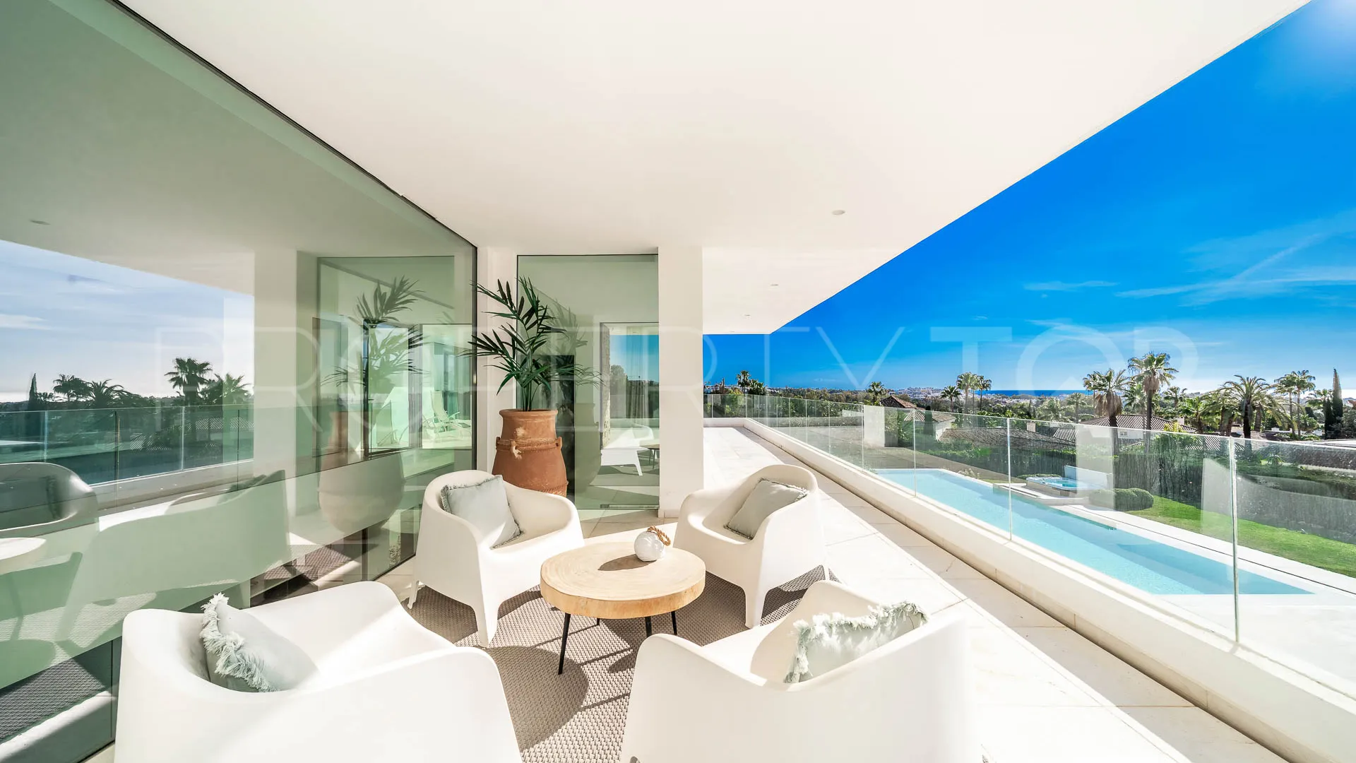 For sale La Cerquilla villa with 7 bedrooms