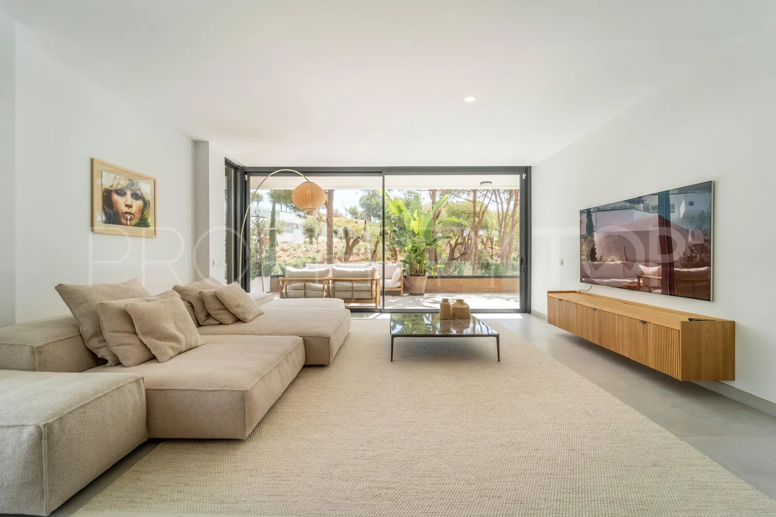 Penthouse for sale in Cabopino with 3 bedrooms