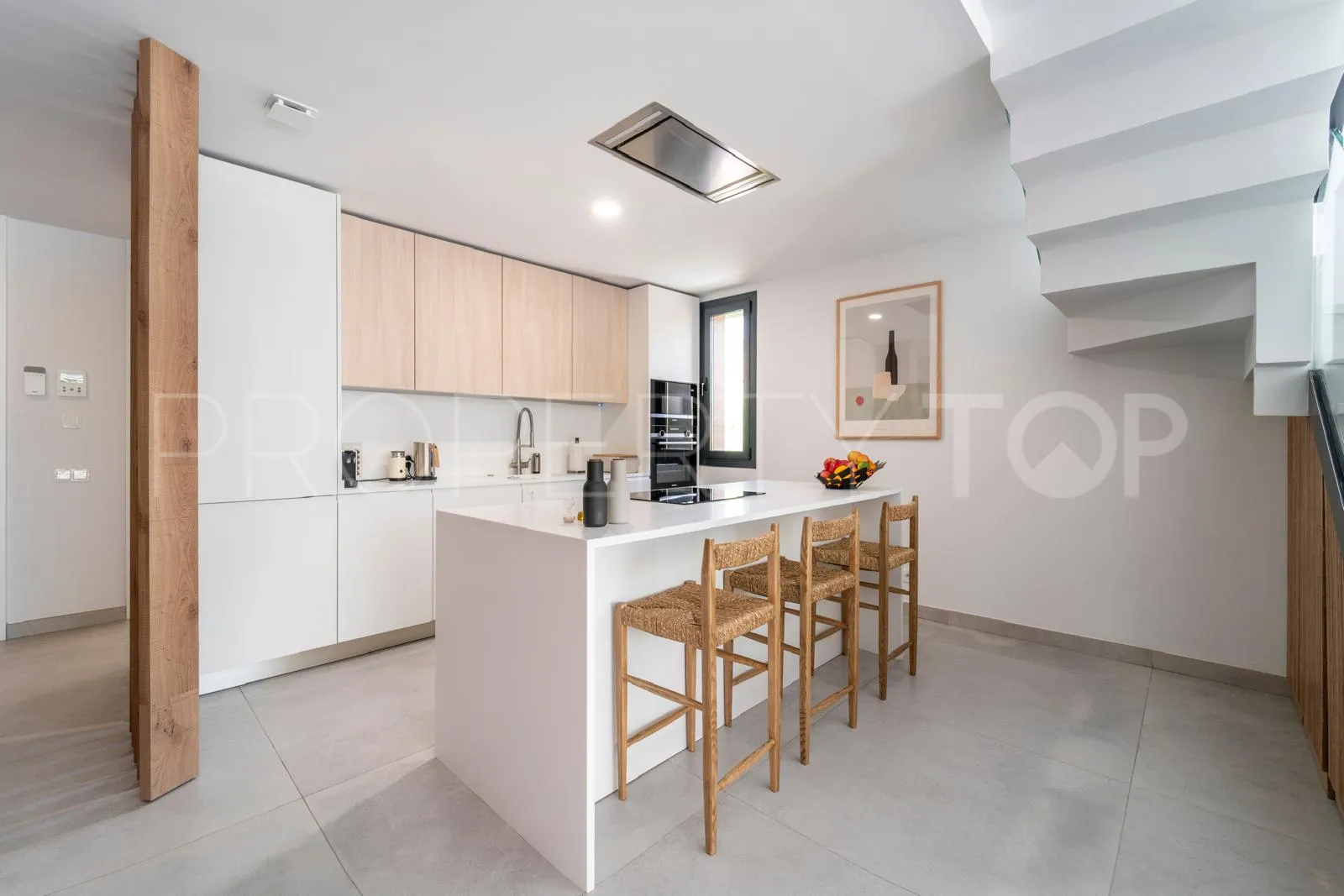 Penthouse for sale in Cabopino with 3 bedrooms