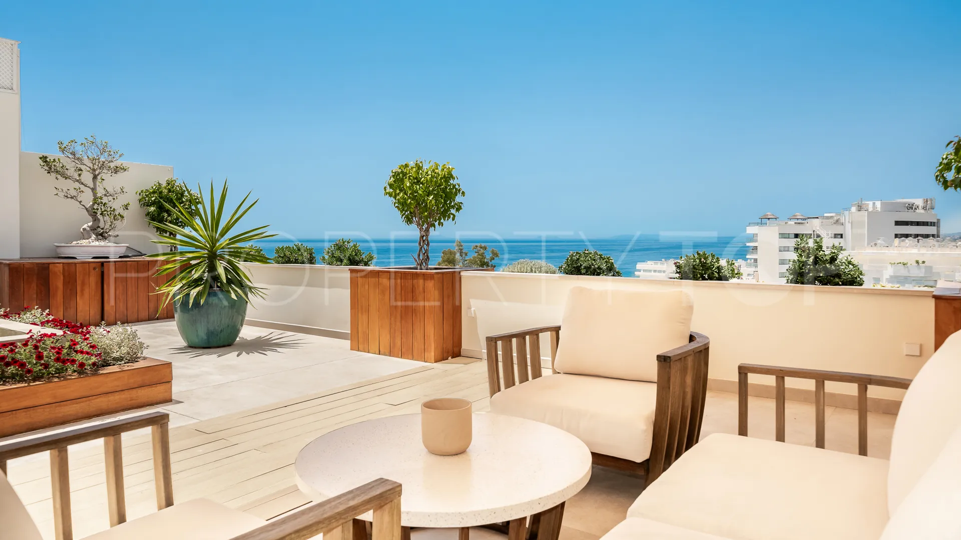 Se vende Ático de 2 dormitorios en Beach Side Golden Mile
