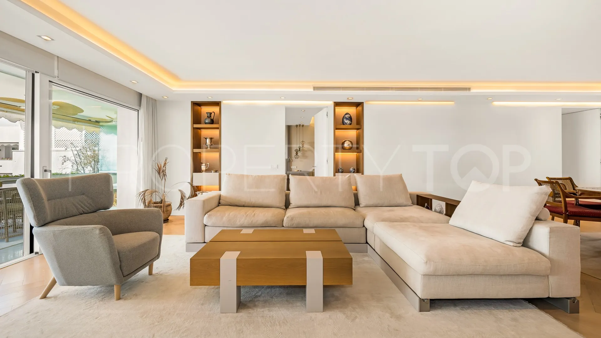 Comprar atico duplex en Beach Side Golden Mile de 3 dormitorios