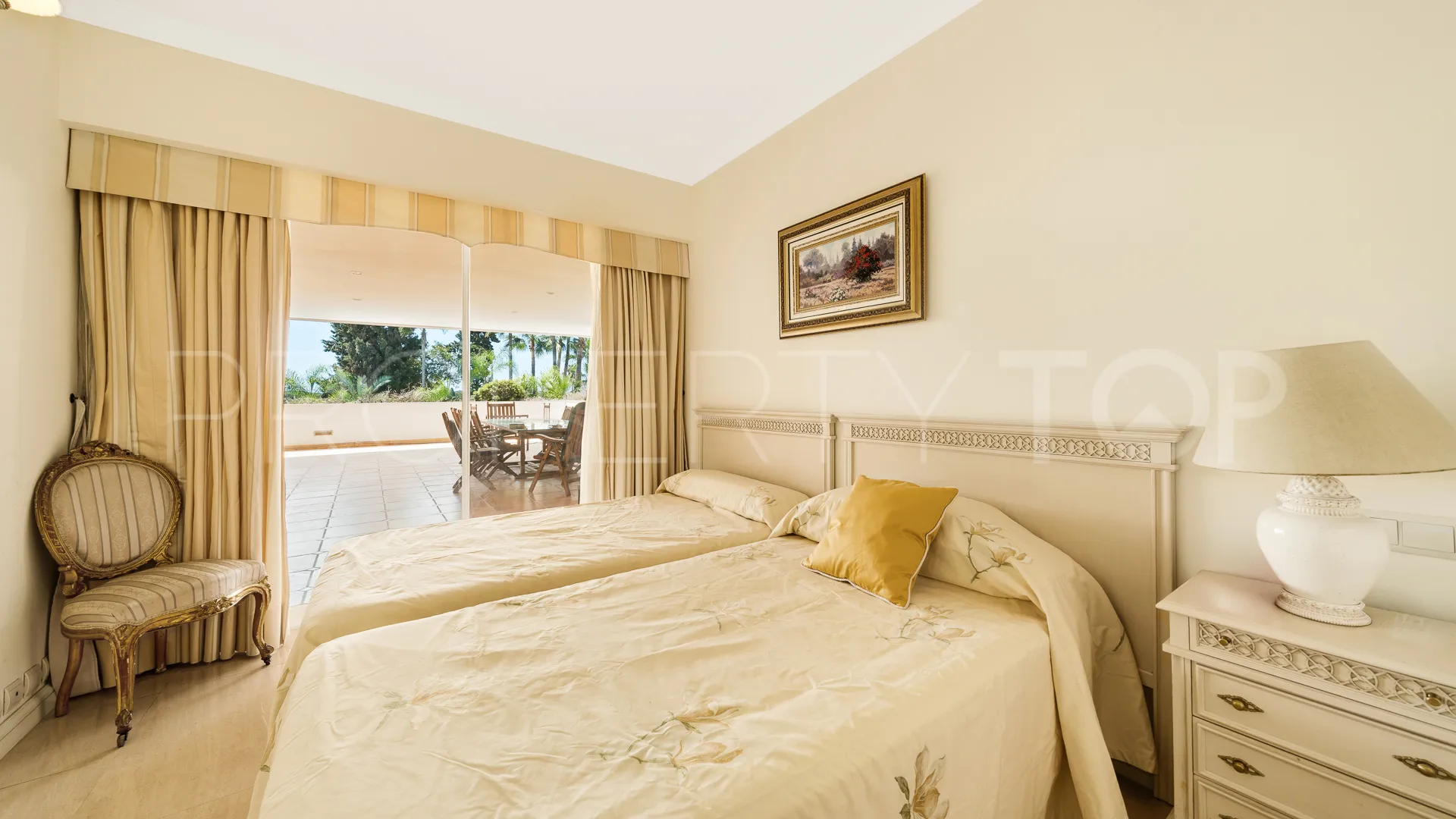2 bedrooms Beach Side Golden Mile apartment for sale