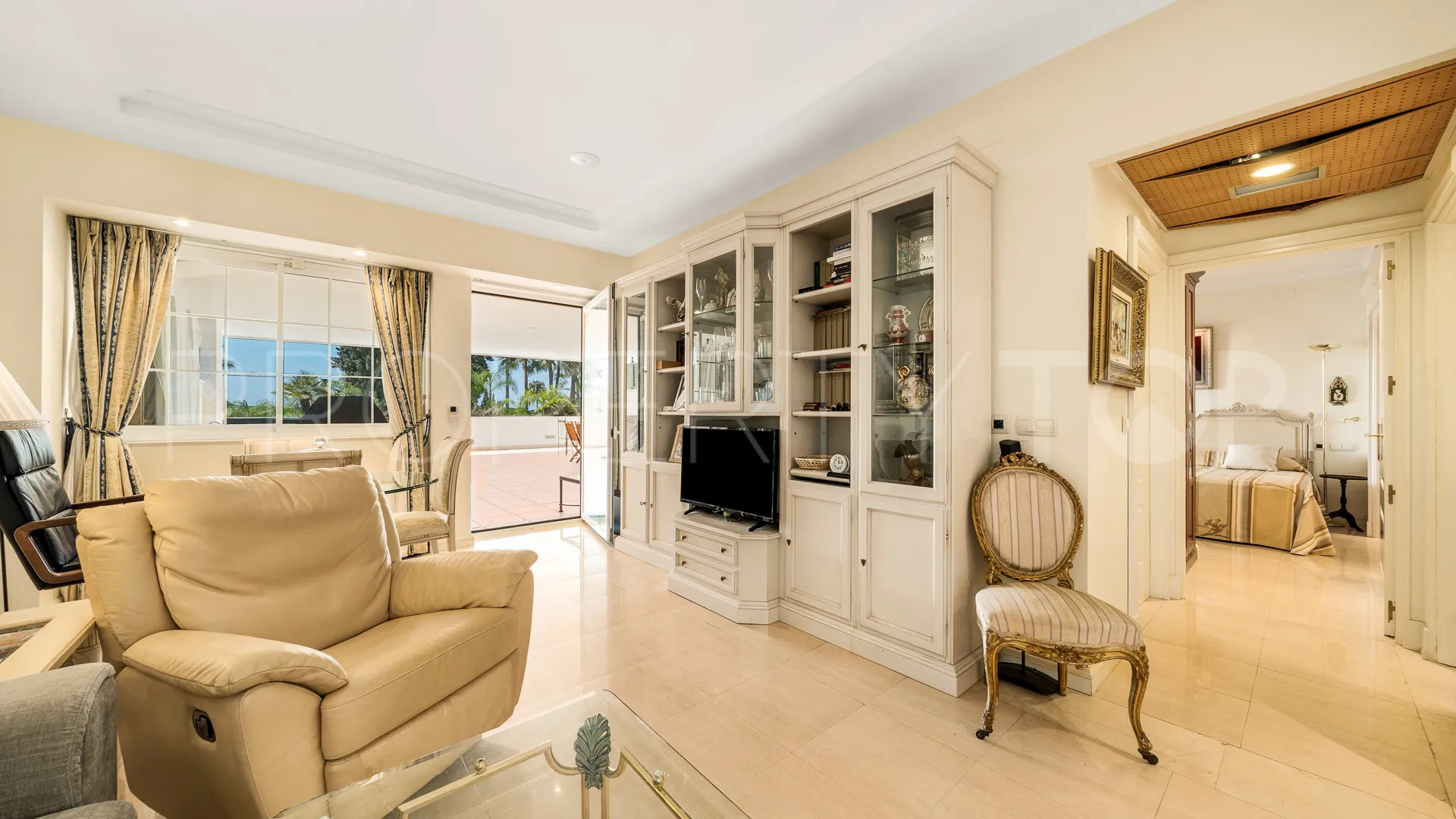 2 bedrooms Beach Side Golden Mile apartment for sale