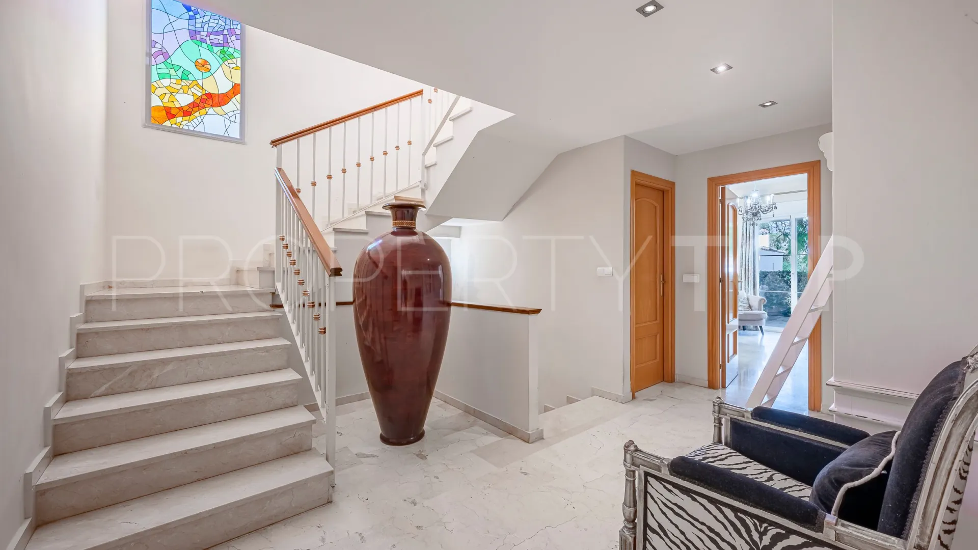 Guadalmina Alta, villa con 7 dormitorios en venta