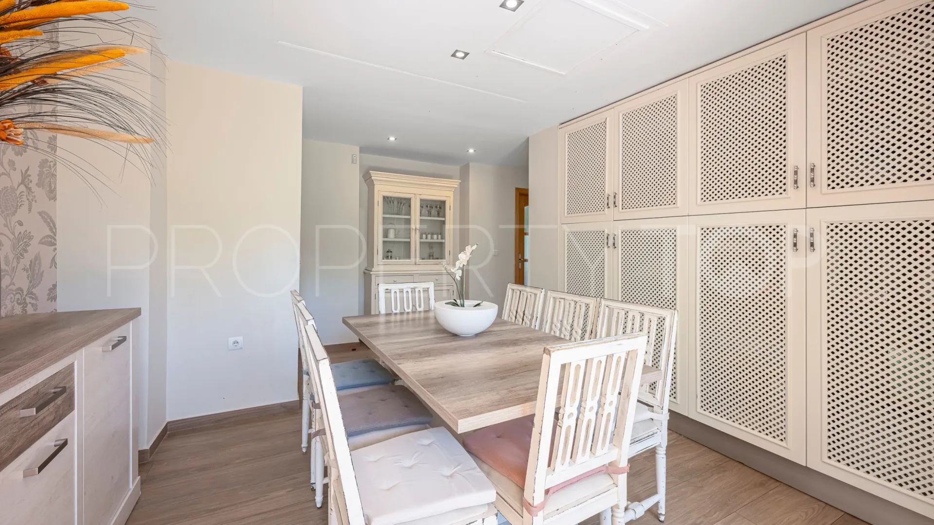 Guadalmina Alta, villa con 7 dormitorios en venta