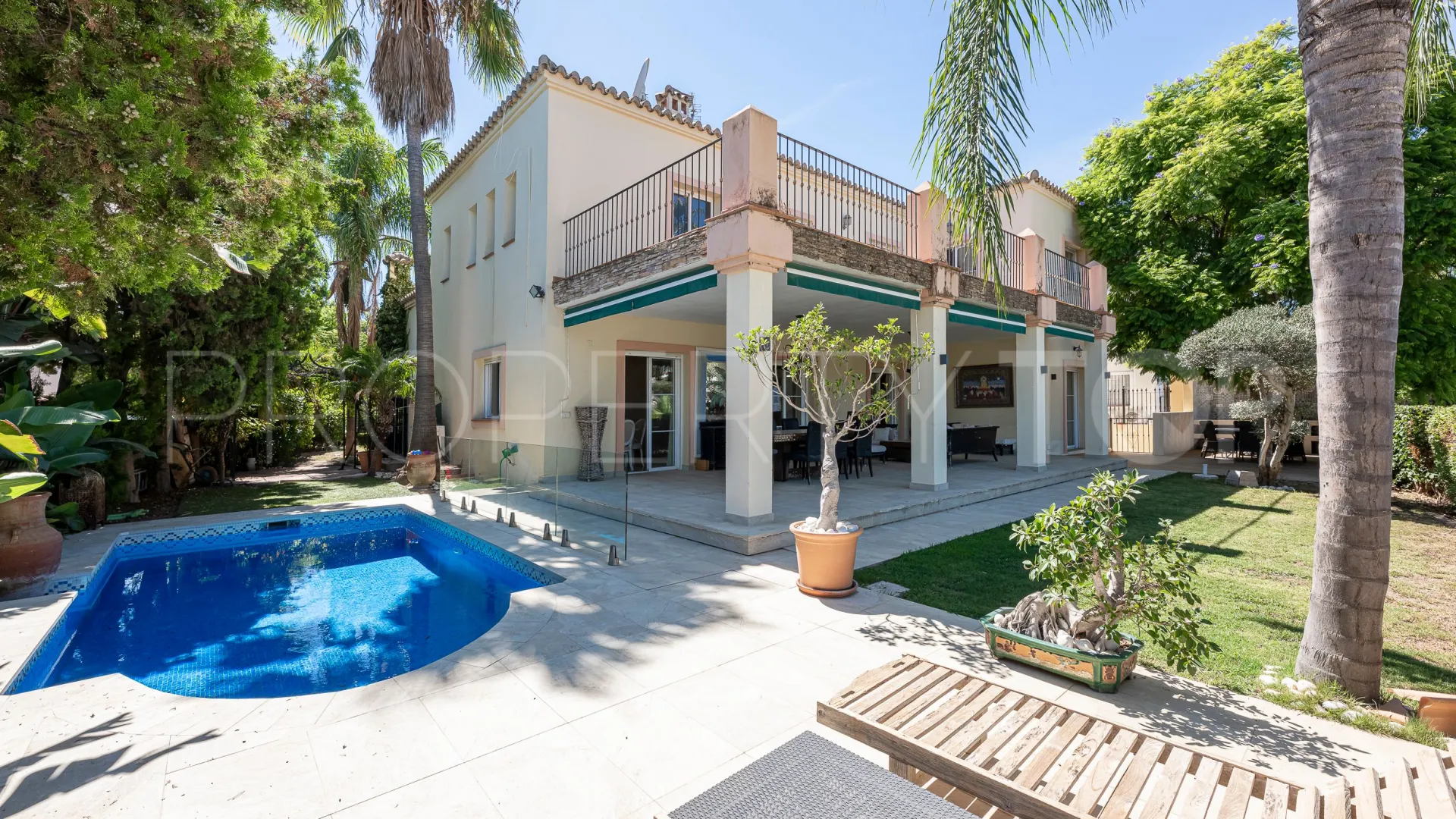 Guadalmina Alta, villa con 7 dormitorios en venta
