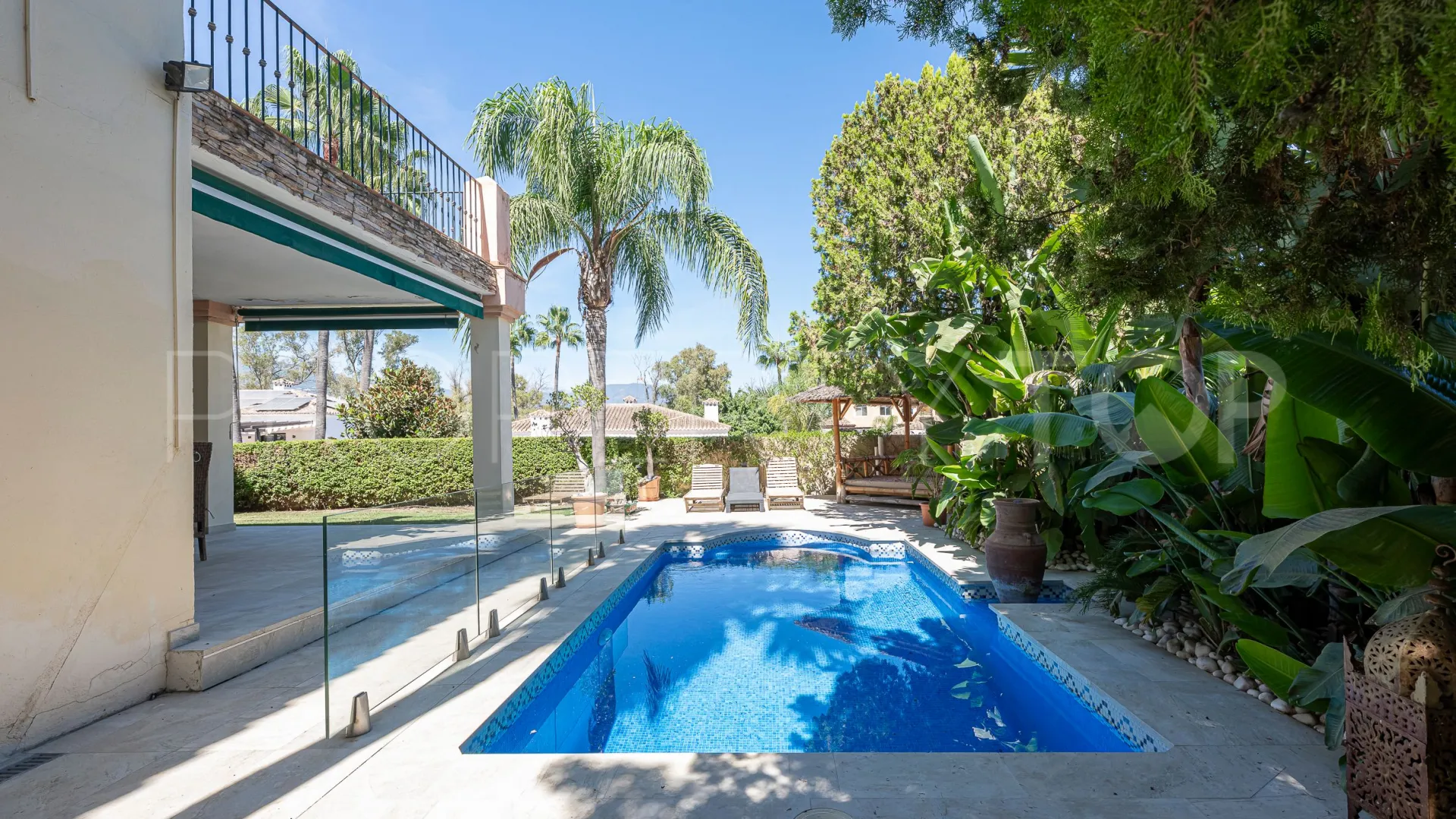 Guadalmina Alta, villa con 7 dormitorios en venta