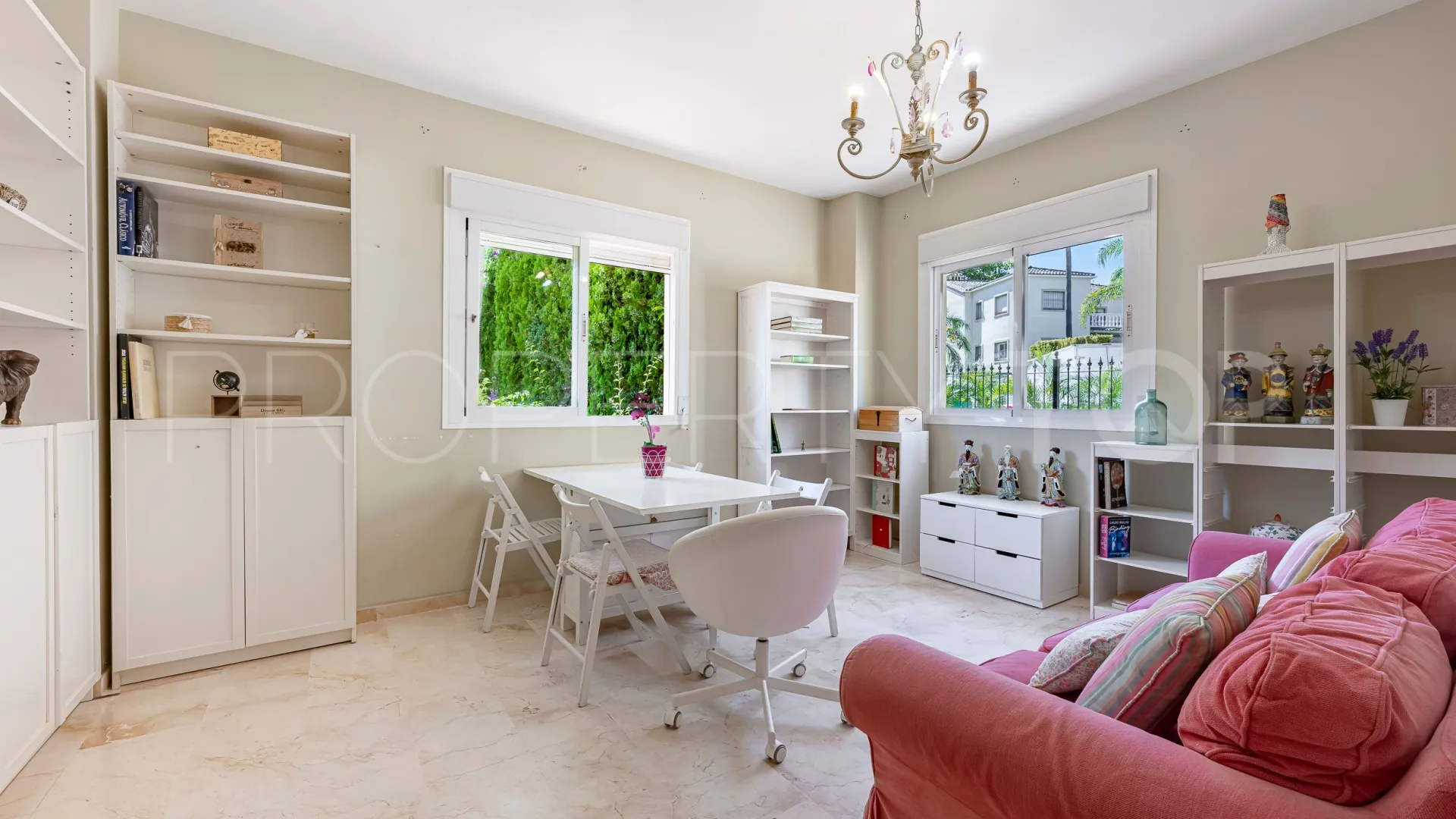 Guadalmina Alta, villa con 7 dormitorios en venta