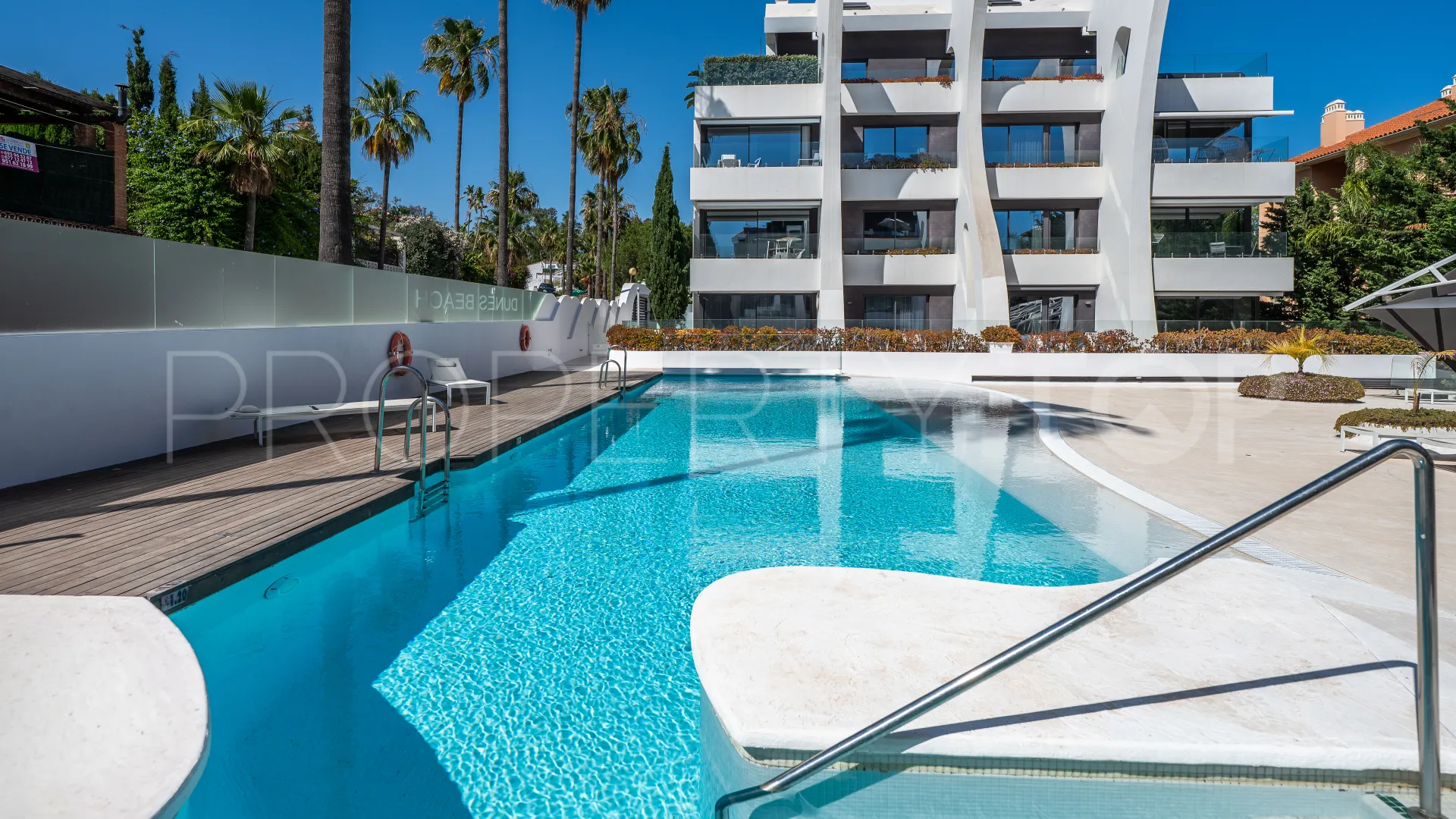 For sale Marbesa penthouse with 3 bedrooms