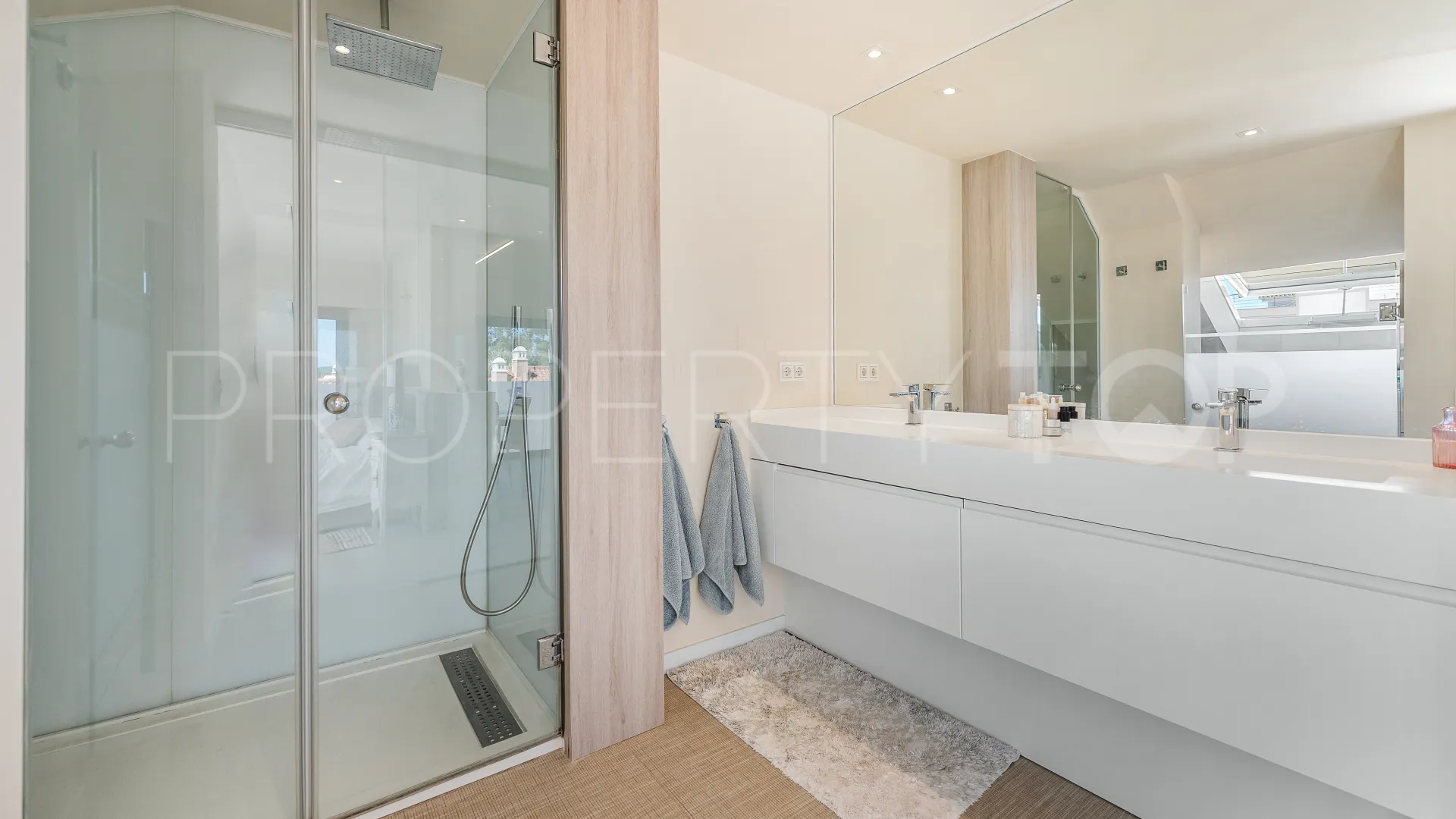 For sale Marbesa penthouse with 3 bedrooms