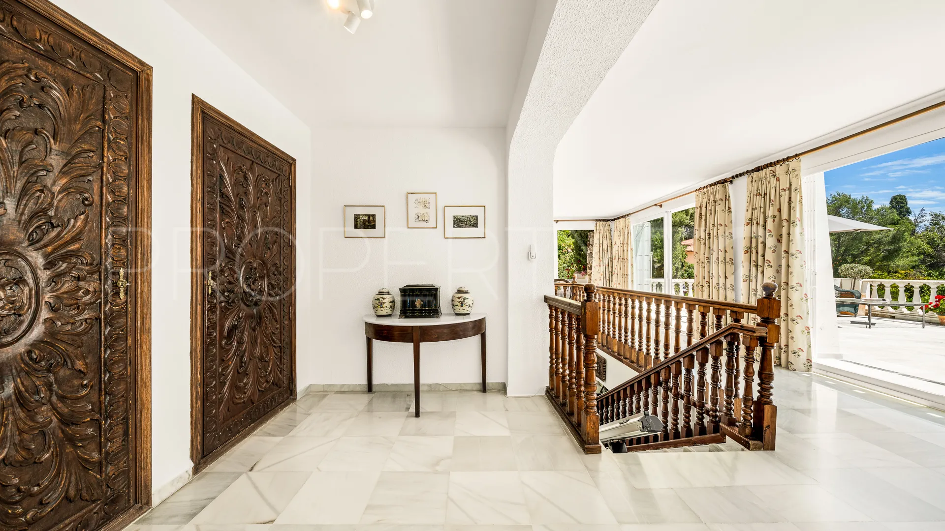For sale Marbella City villa with 5 bedrooms