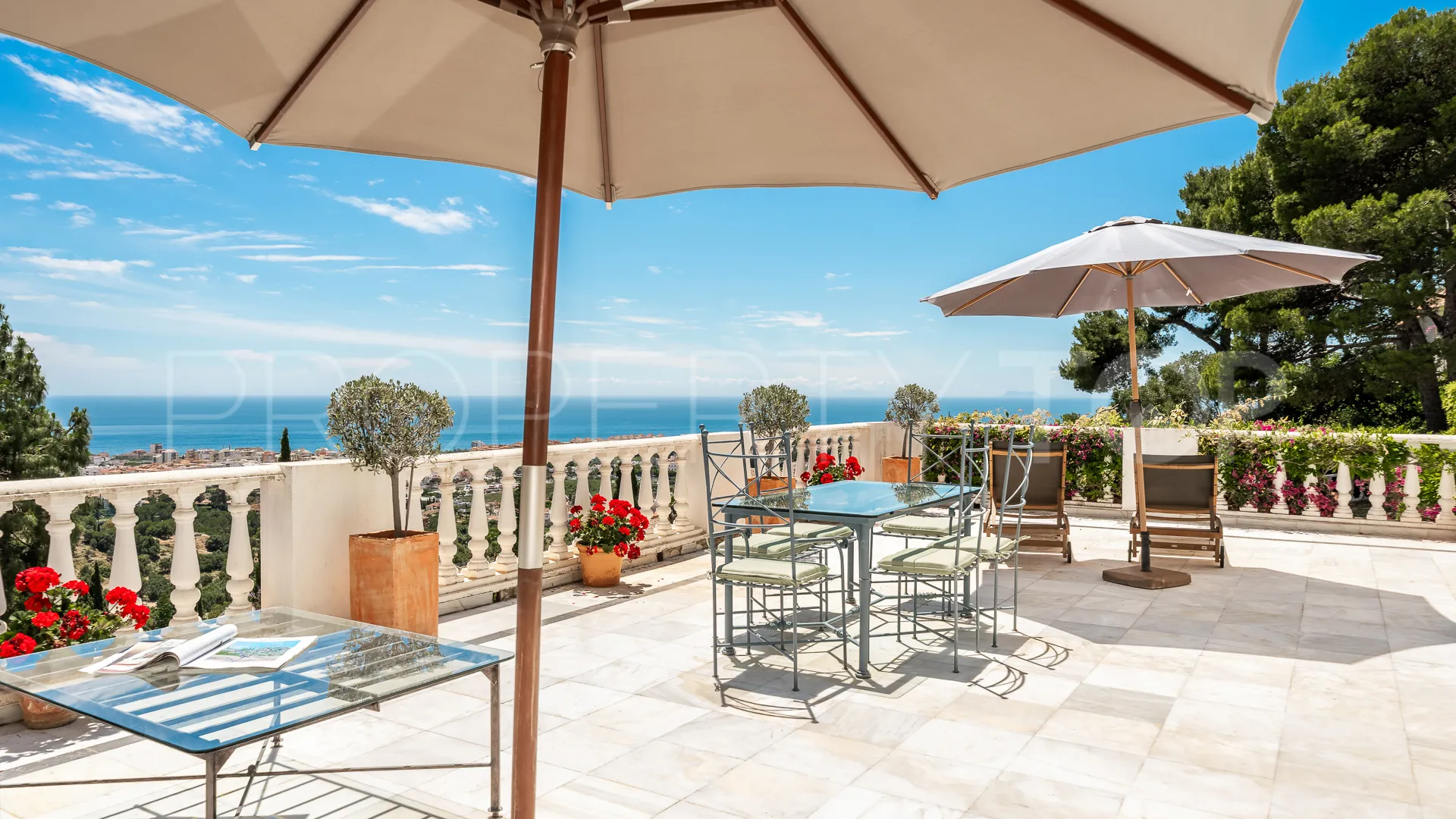 For sale Marbella City villa with 5 bedrooms