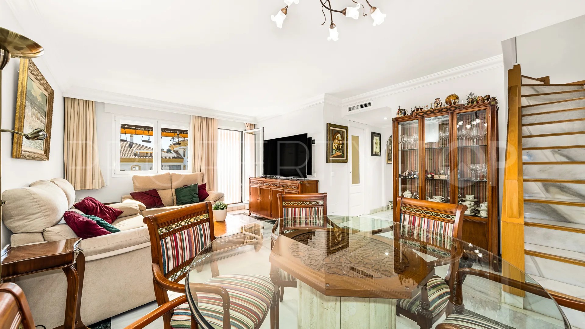 Ático en venta de 4 dormitorios en Marbella Golden Mile