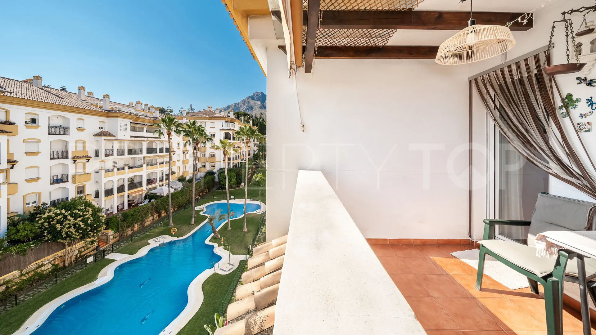 Ático en venta de 4 dormitorios en Marbella Golden Mile