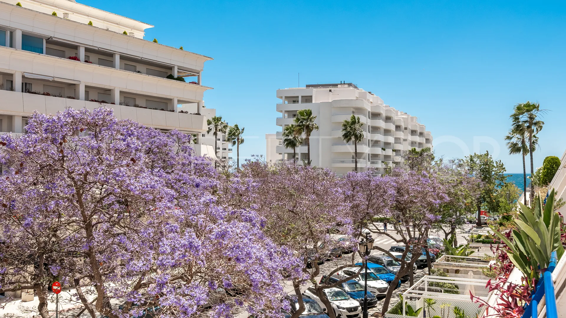 For sale 2 bedrooms duplex in Beach Side Golden Mile