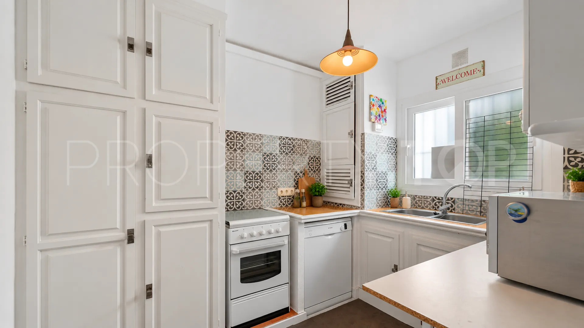 For sale 2 bedrooms town house in Los Altos de los Monteros