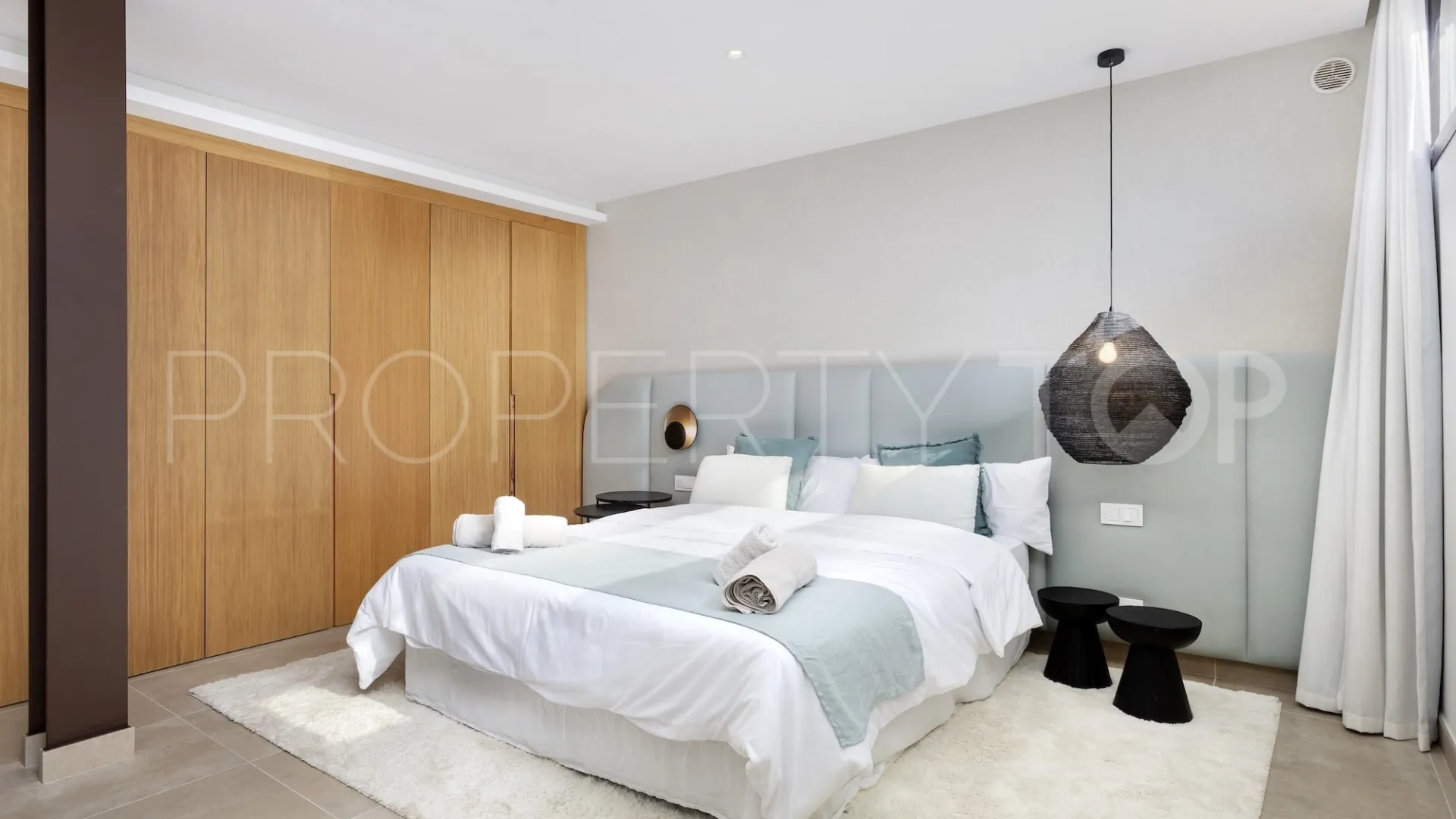 Se vende villa en Paraiso Alto