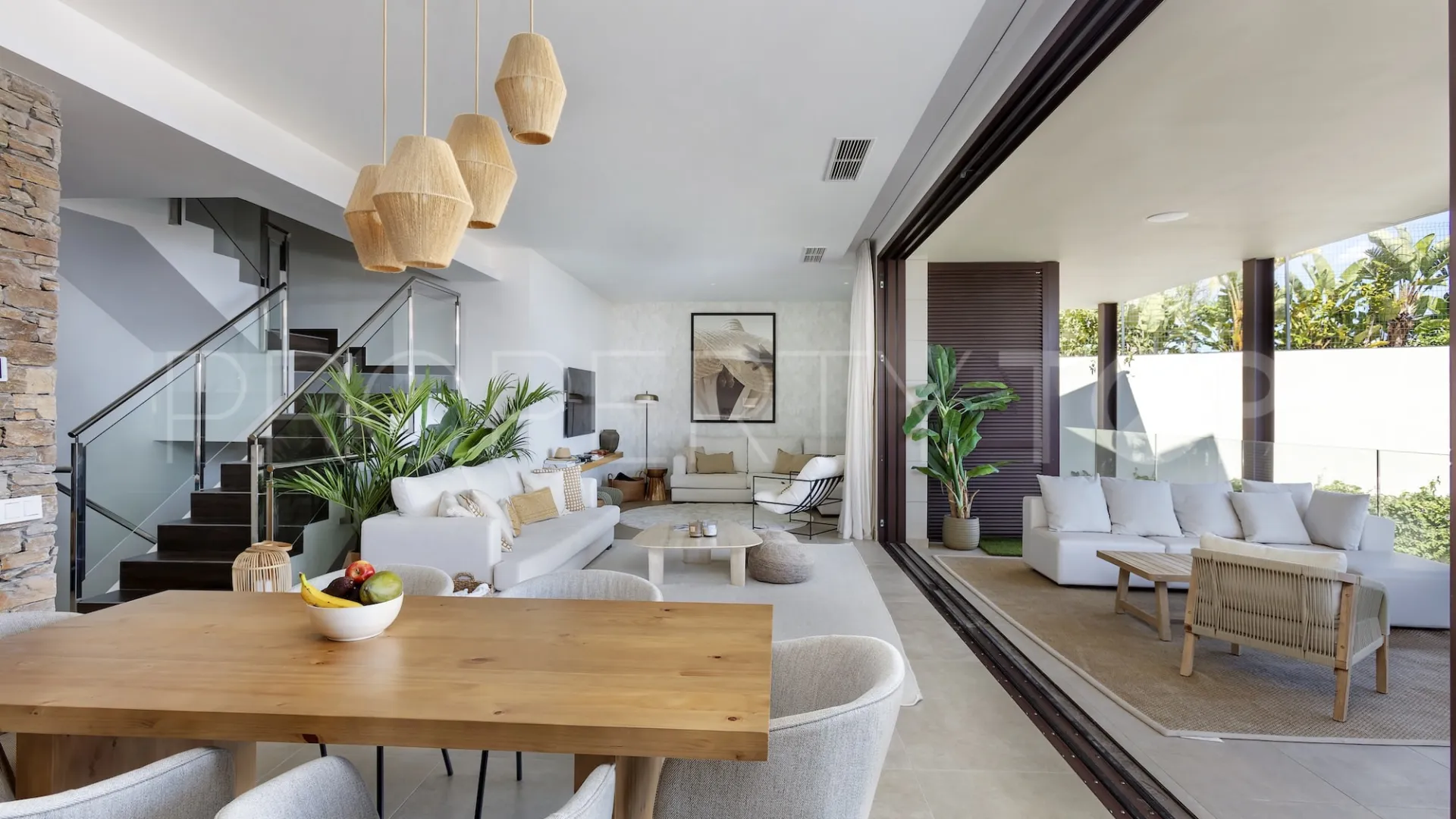 Se vende villa en Paraiso Alto