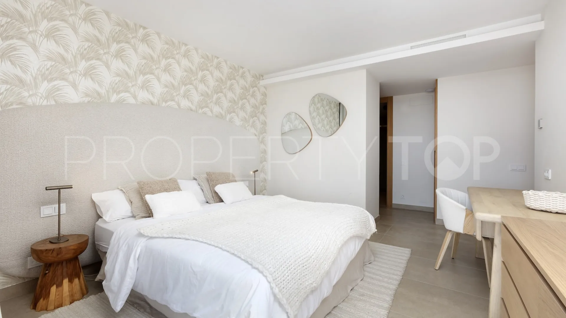 Se vende villa en Paraiso Alto