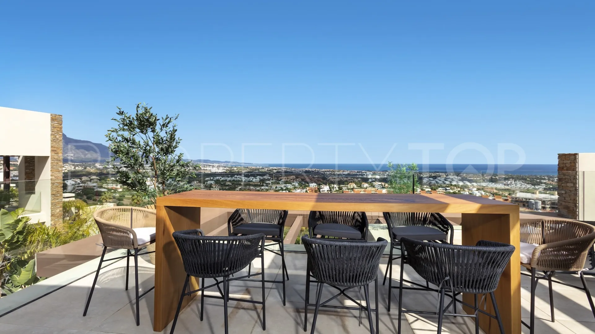 Se vende villa en Paraiso Alto