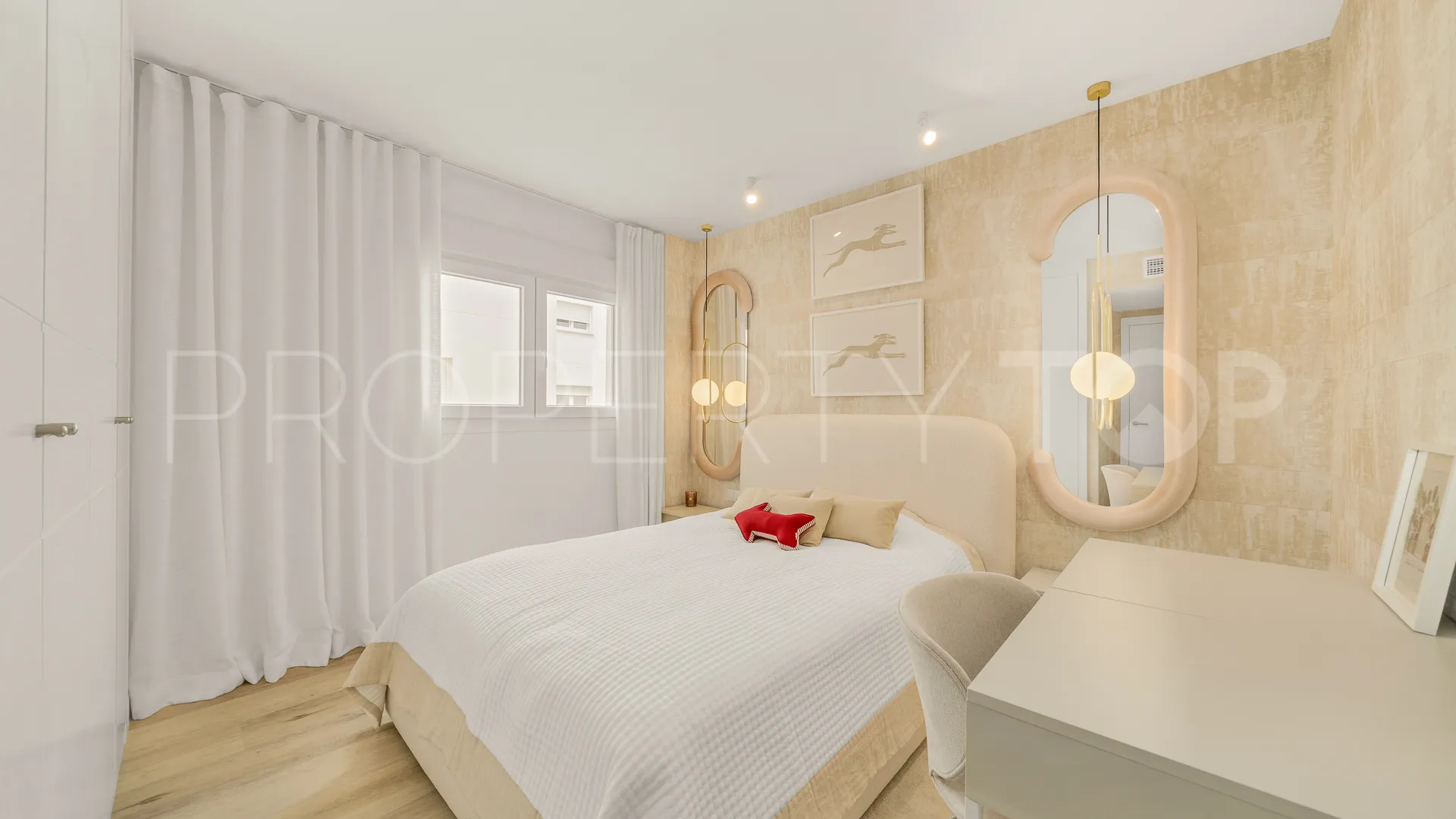 For sale apartment with 3 bedrooms in Las Brisas