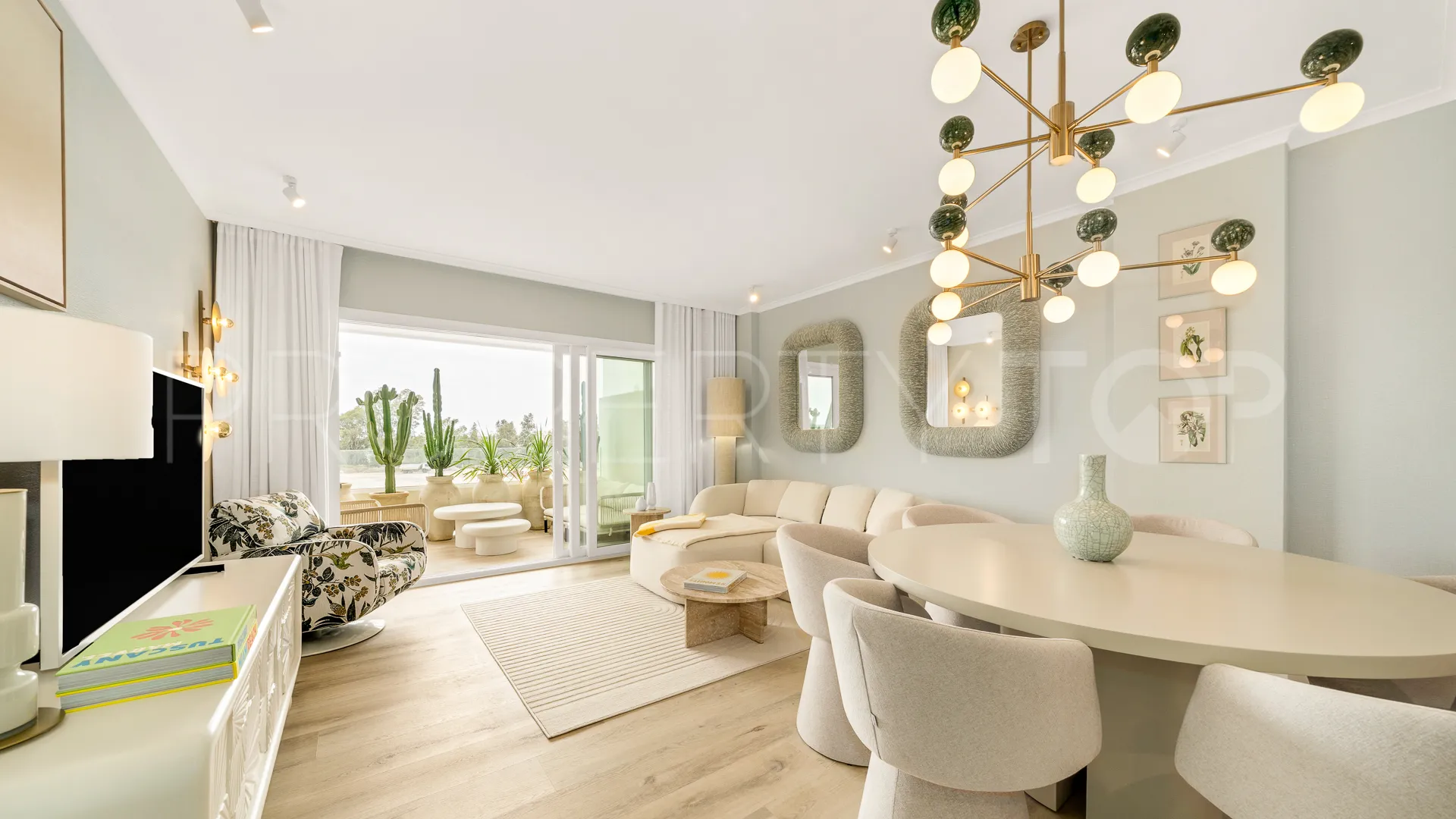 For sale apartment with 3 bedrooms in Las Brisas