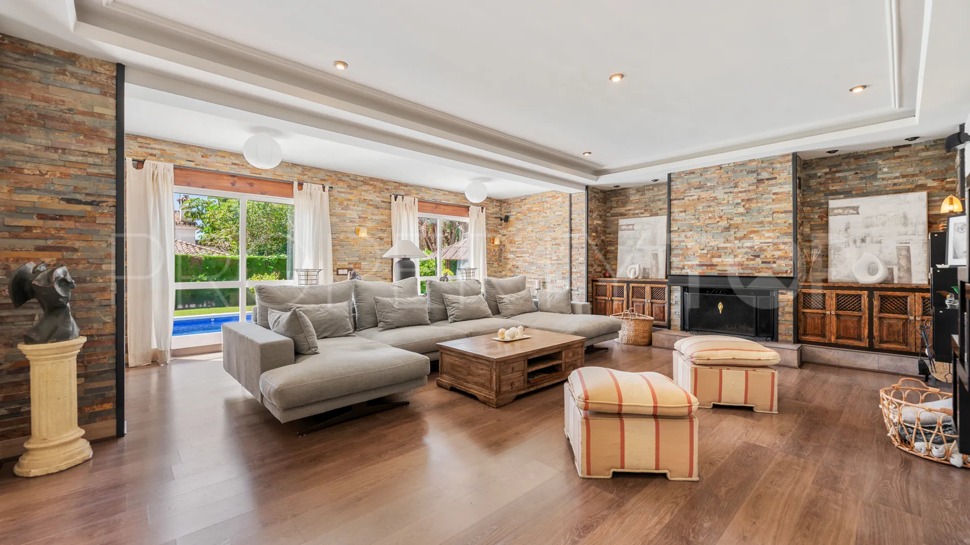 Comprar villa en Golden Mile