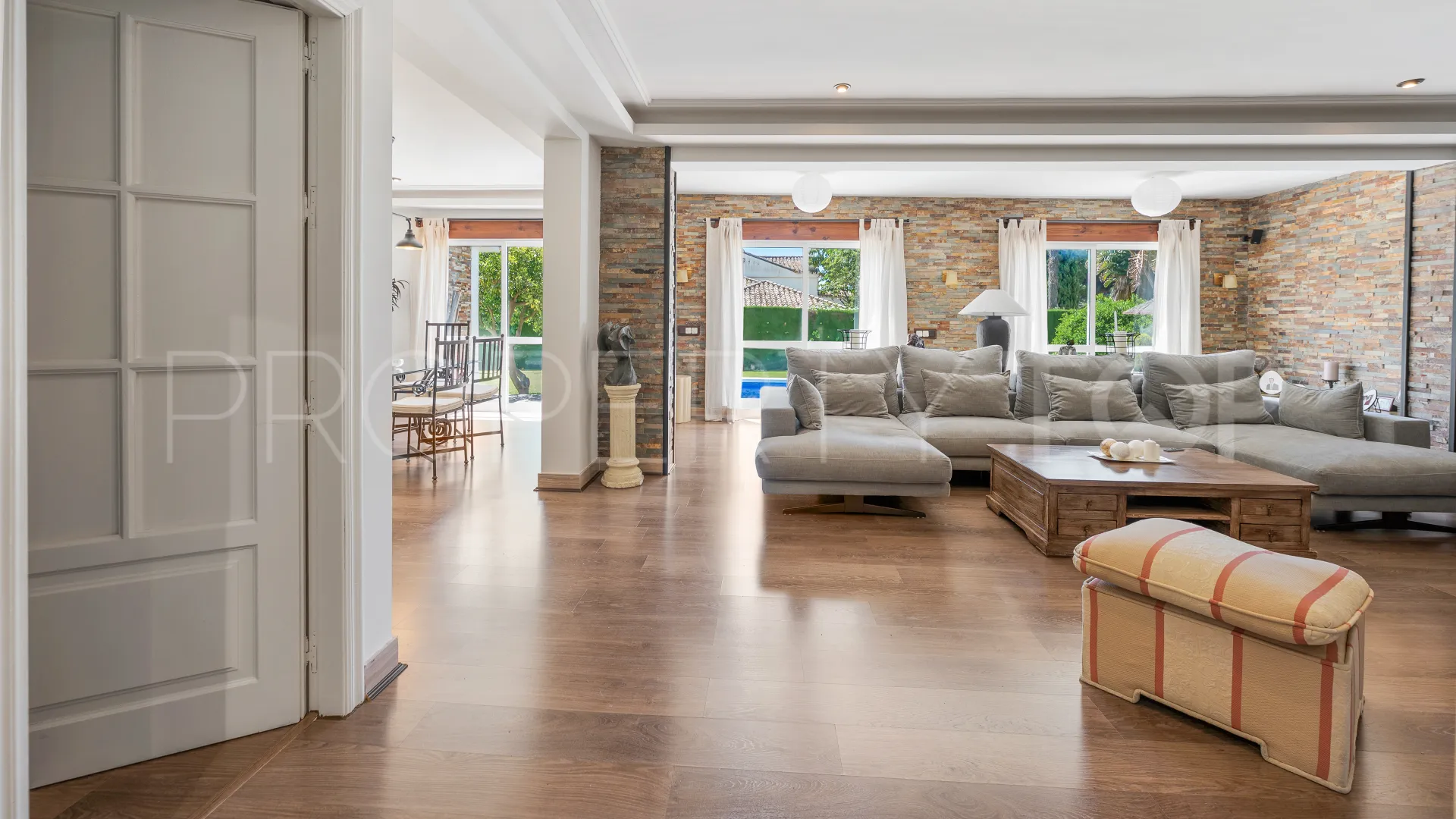 Comprar villa en Golden Mile
