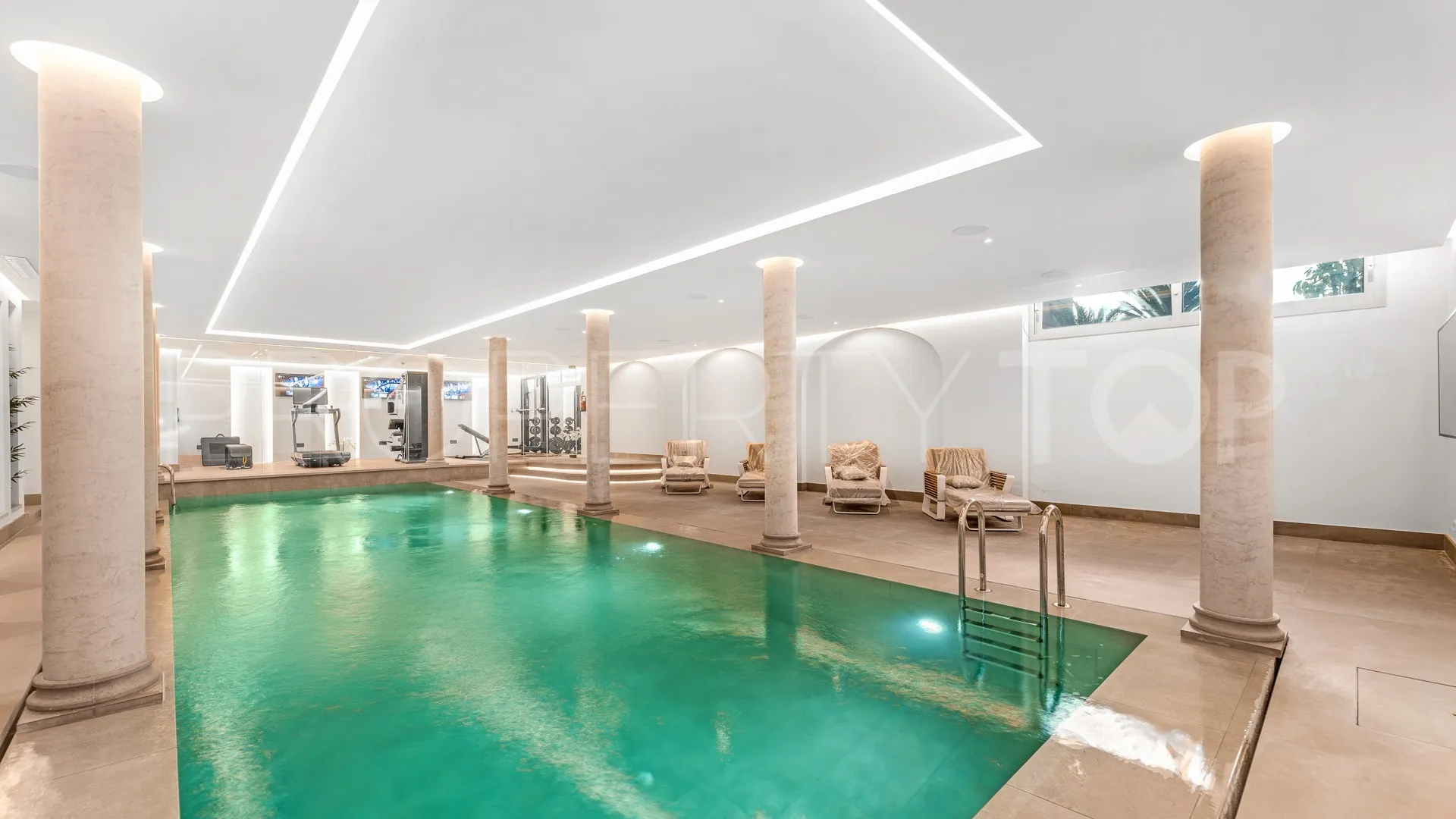 Sierra Blanca 7 bedrooms villa for sale