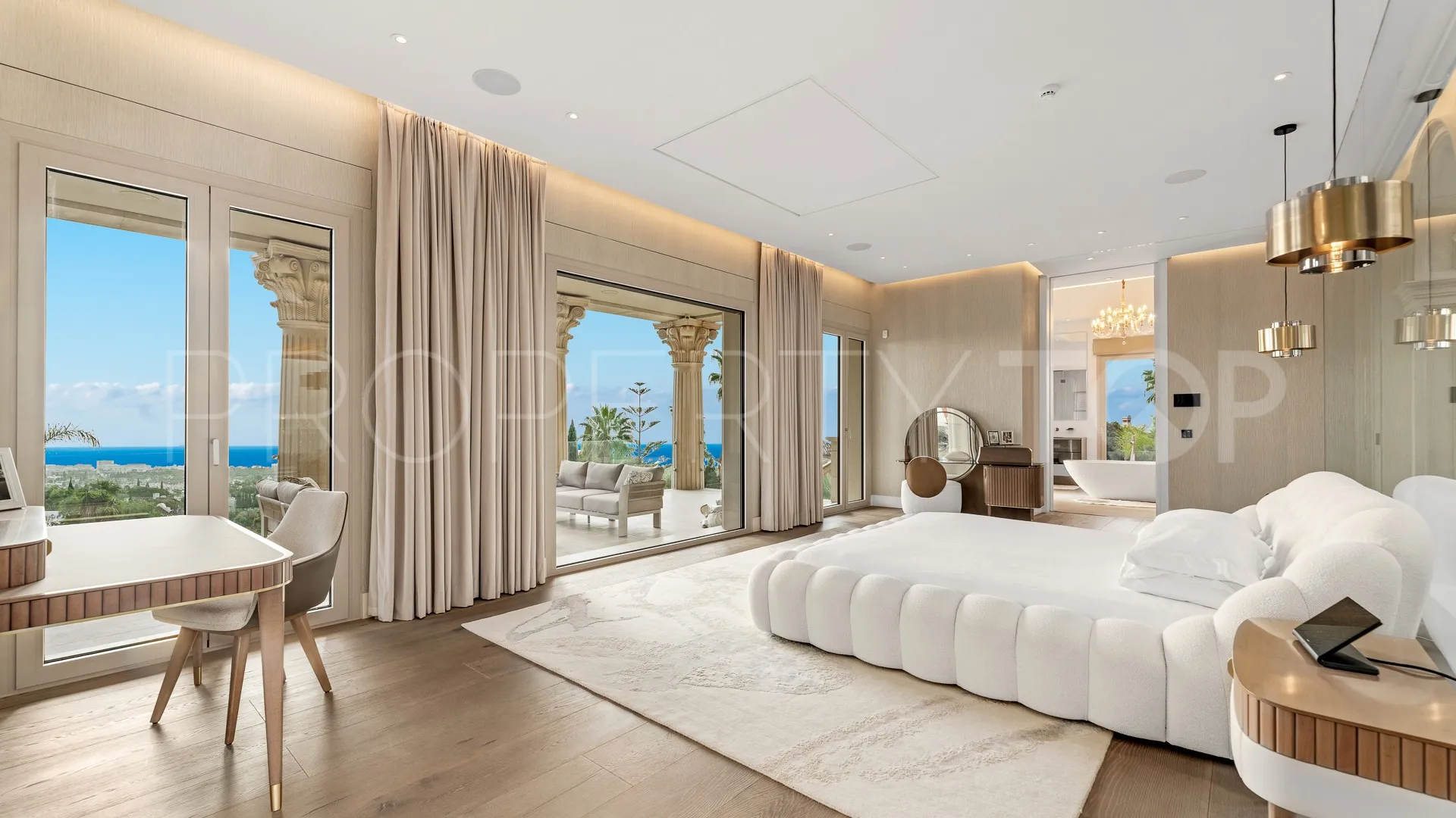 Sierra Blanca 7 bedrooms villa for sale