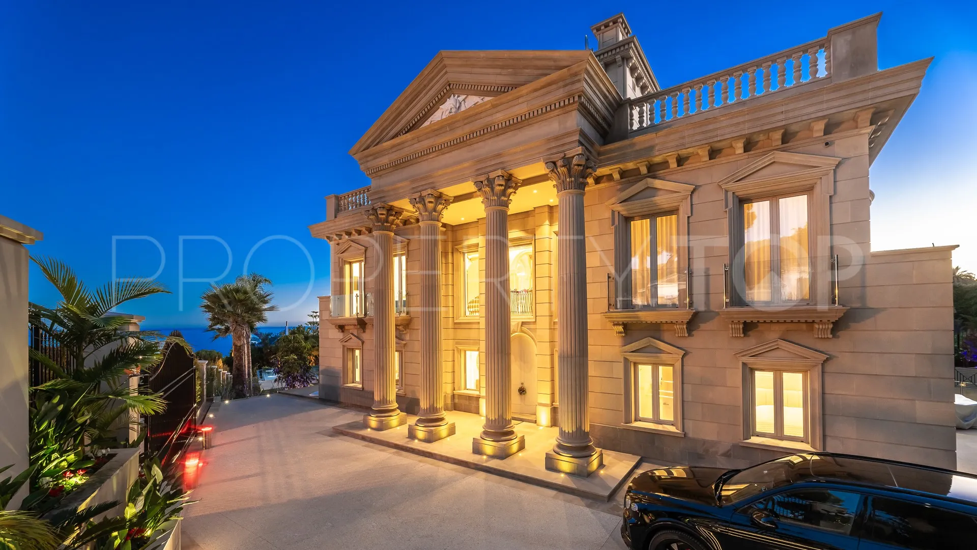 Sierra Blanca 7 bedrooms villa for sale