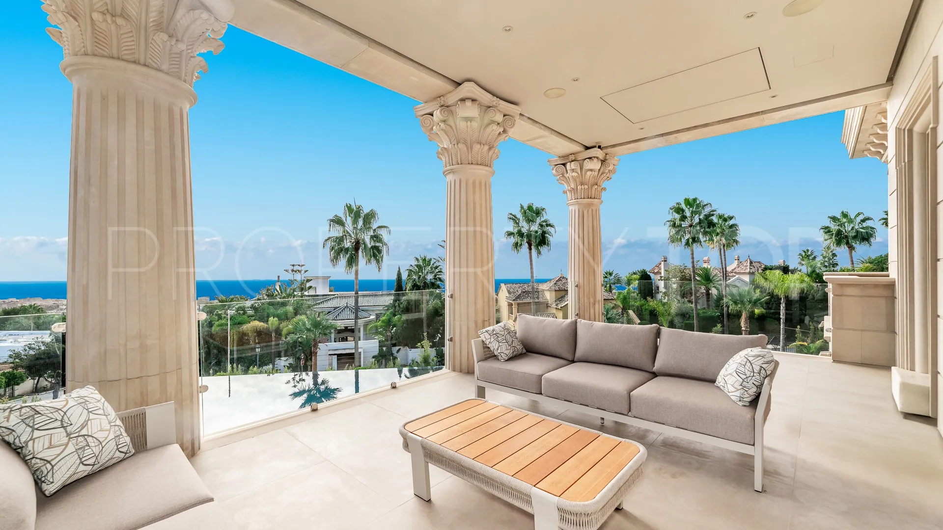 Sierra Blanca 7 bedrooms villa for sale