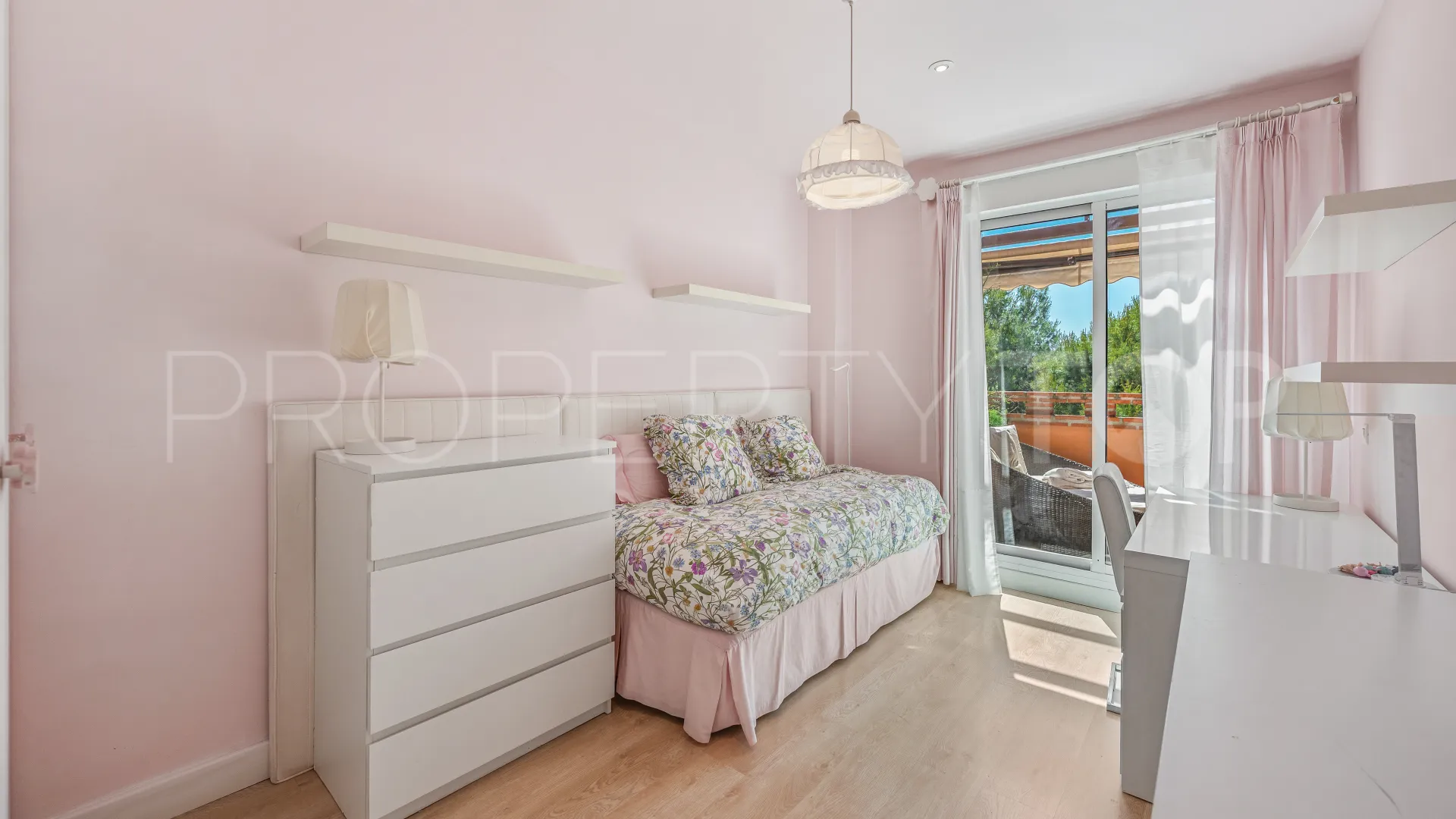 Apartamento en venta en Nagüeles