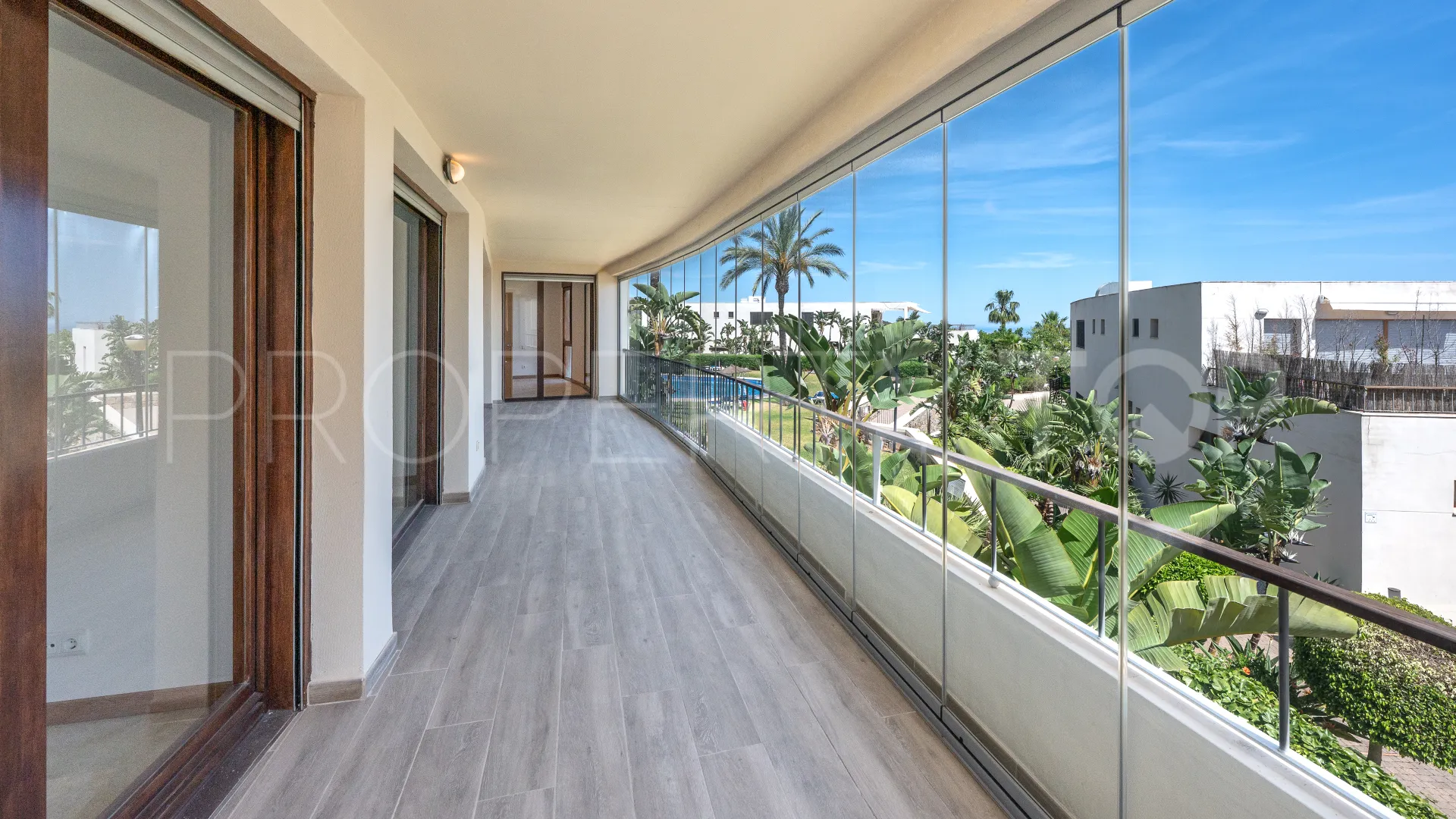 3 bedrooms Los Altos de los Monteros apartment for sale