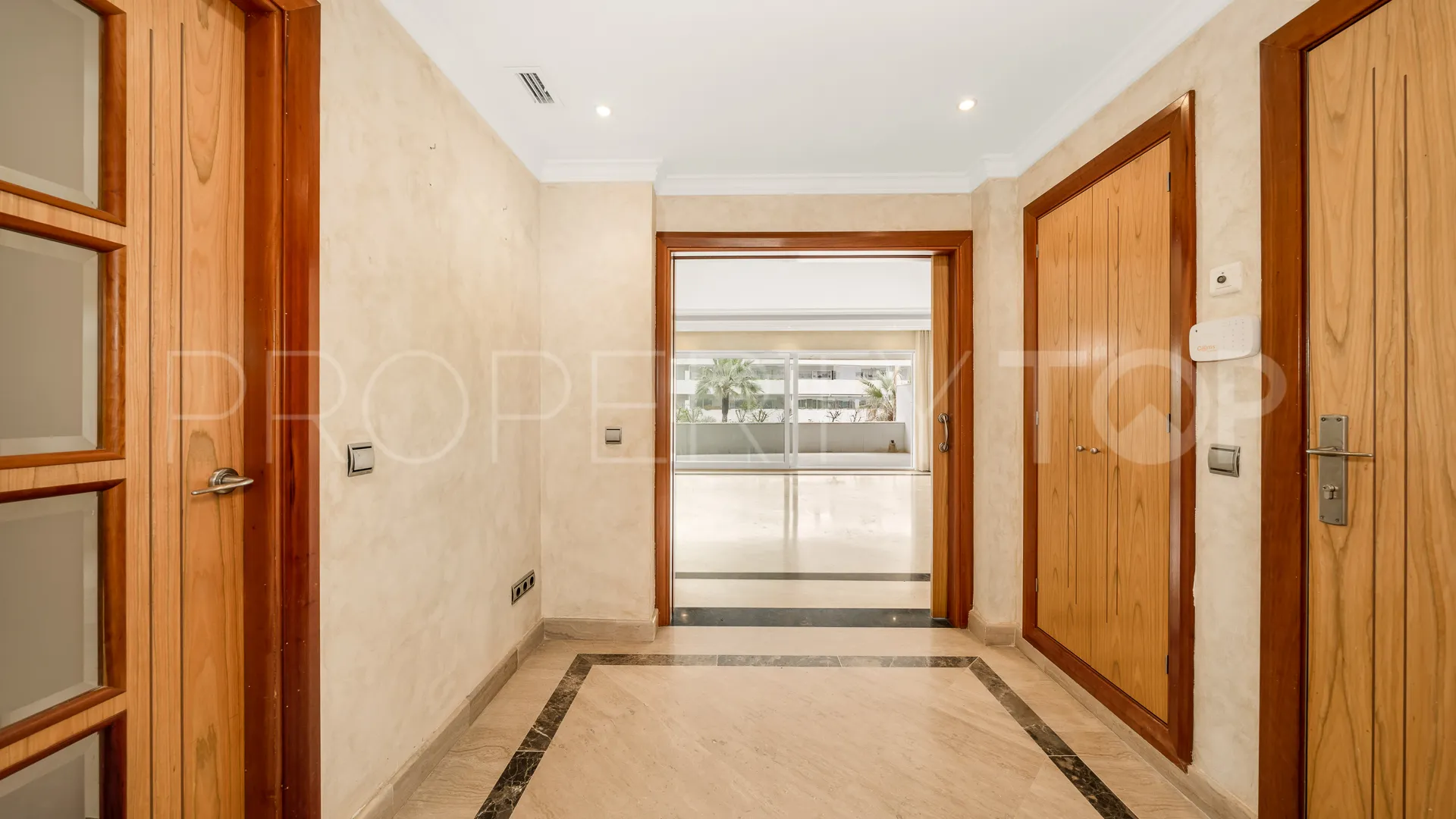 Comprar apartamento en Marbella - Puerto Banus de 2 dormitorios