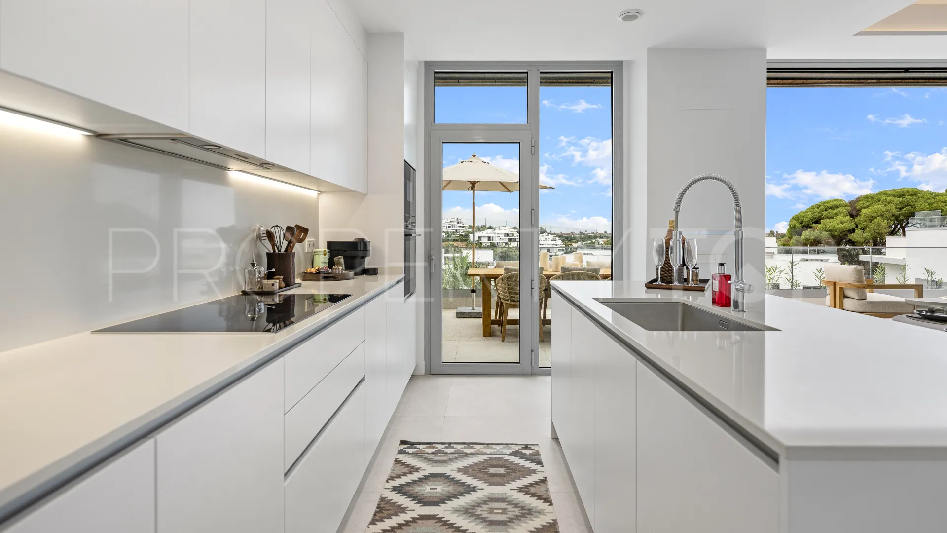 Buy Los Monteros 4 bedrooms penthouse