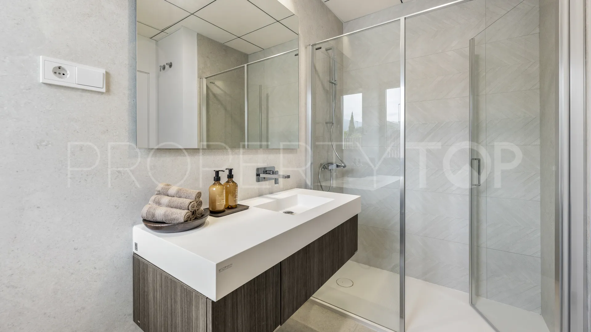 Buy Los Monteros 4 bedrooms penthouse