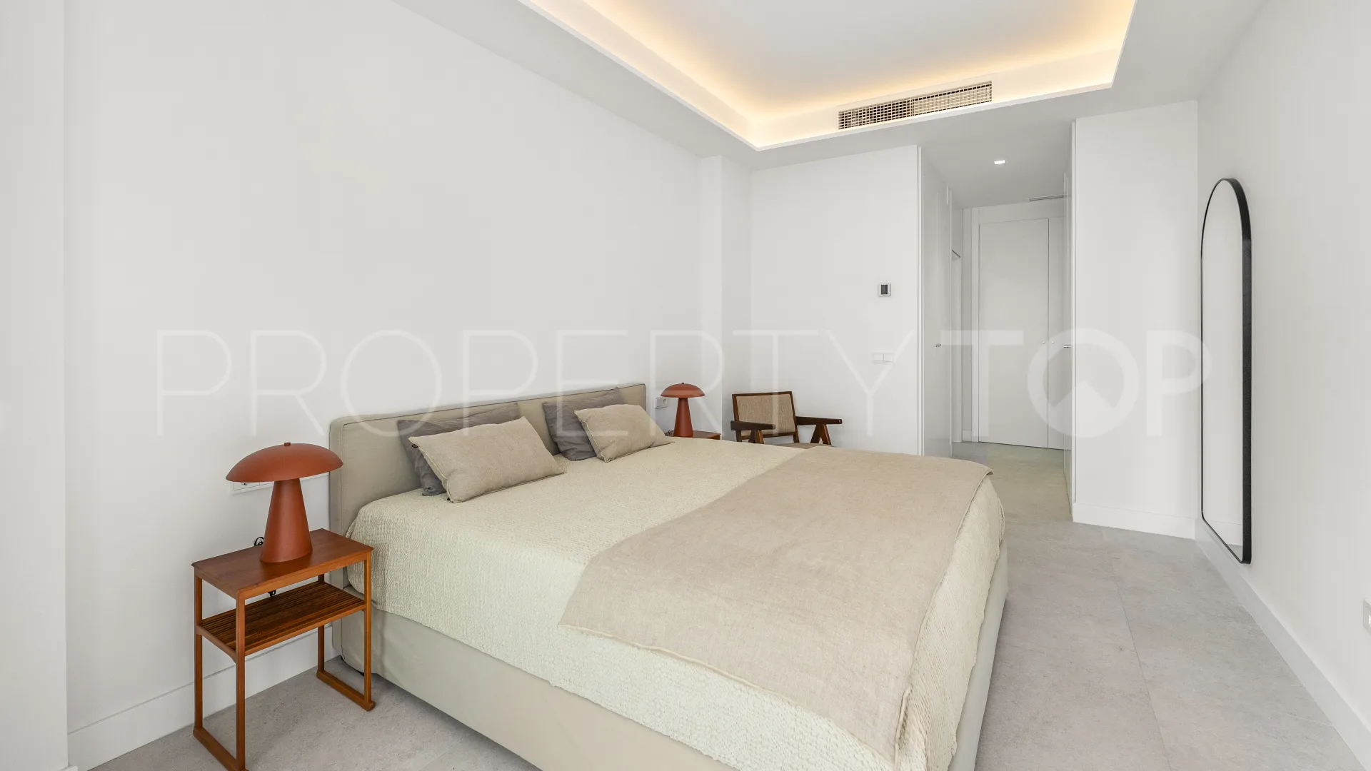 Buy Los Monteros 4 bedrooms penthouse