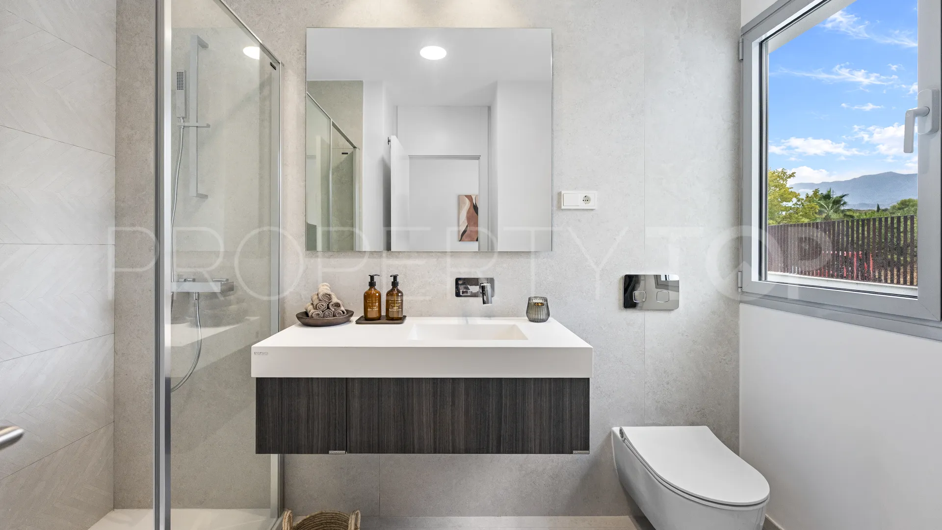 Buy Los Monteros 4 bedrooms penthouse