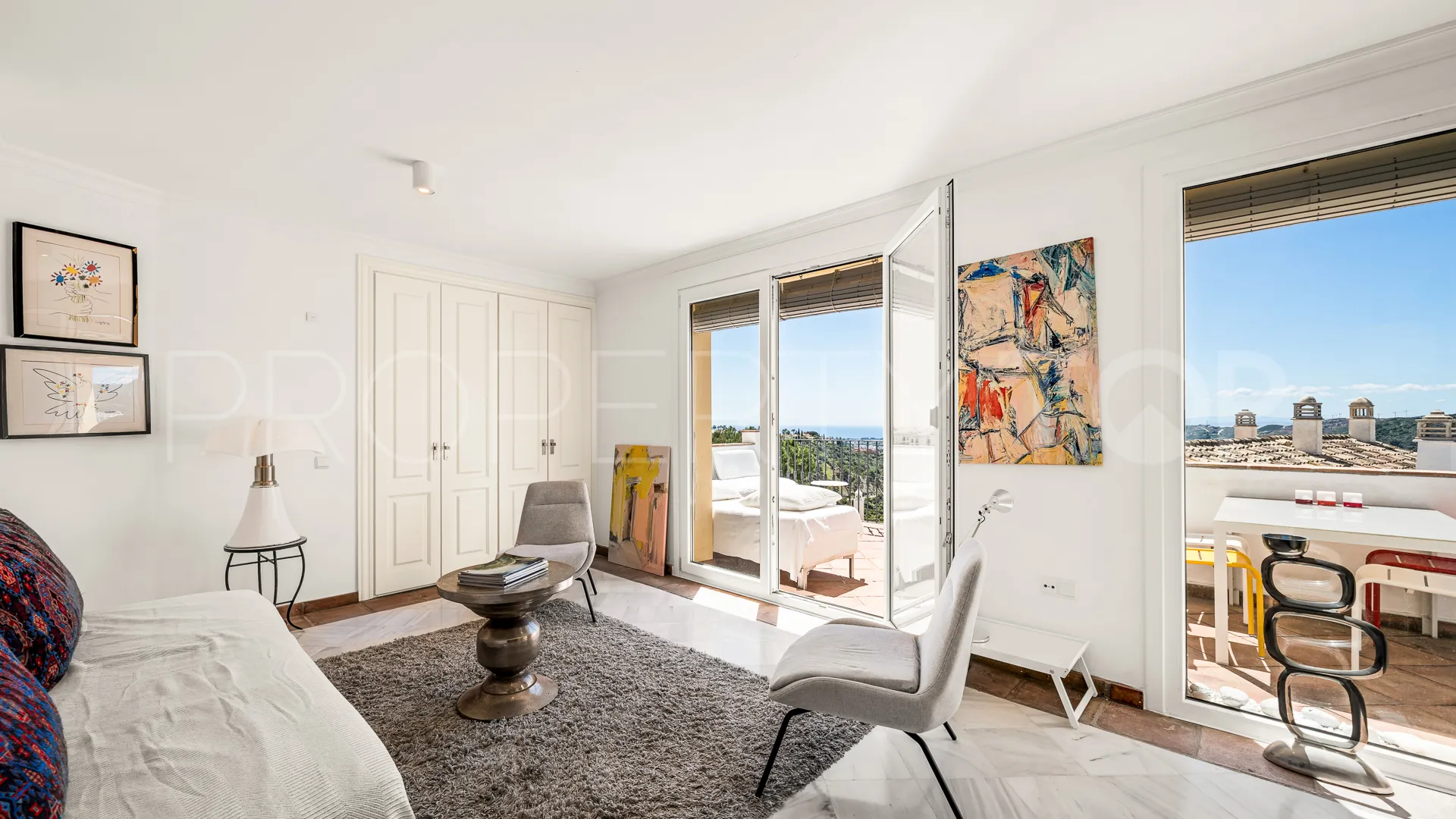 3 bedrooms town house in Benahavis for sale